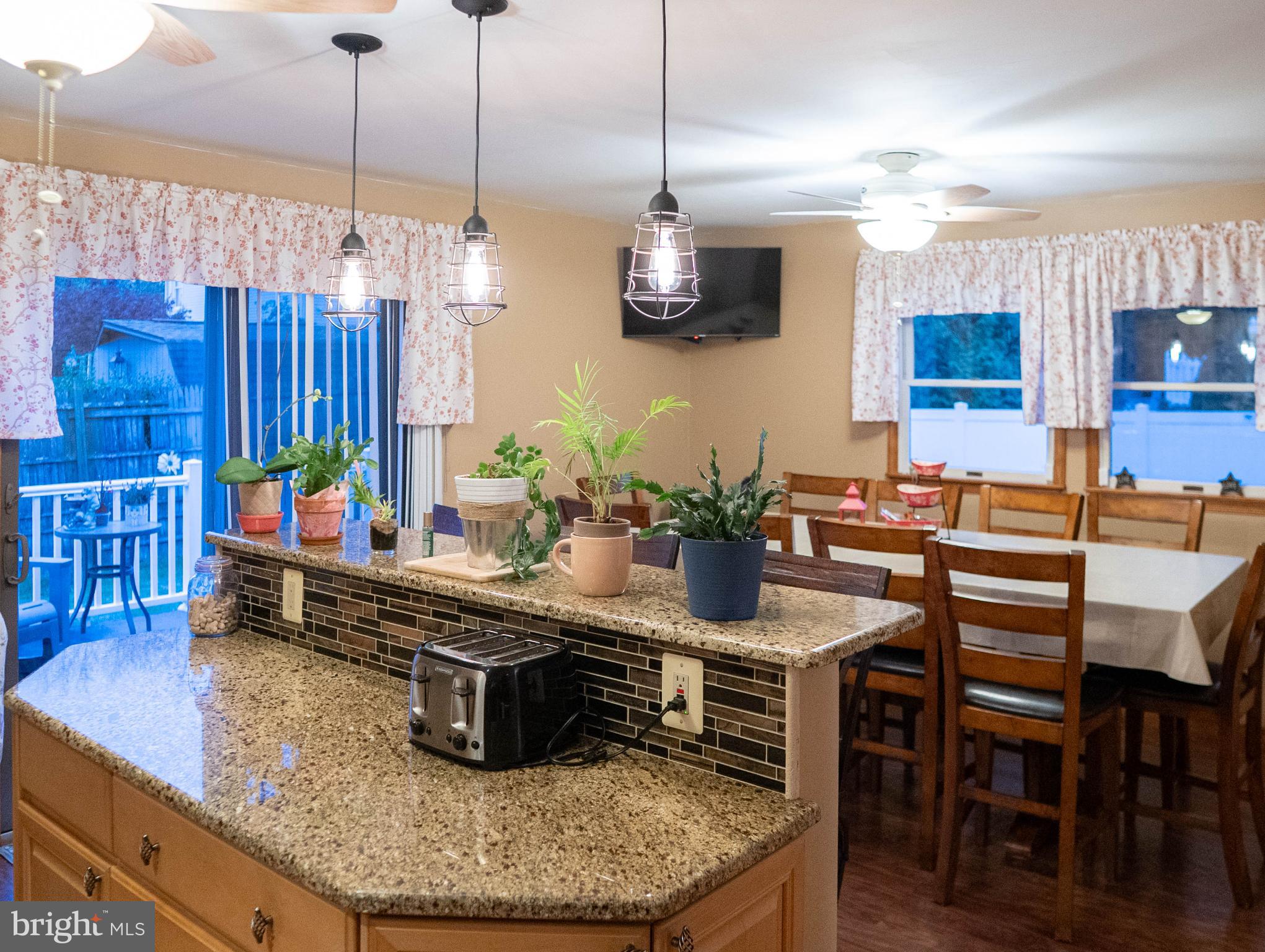 NEWPORTVILLE TERR - Residential