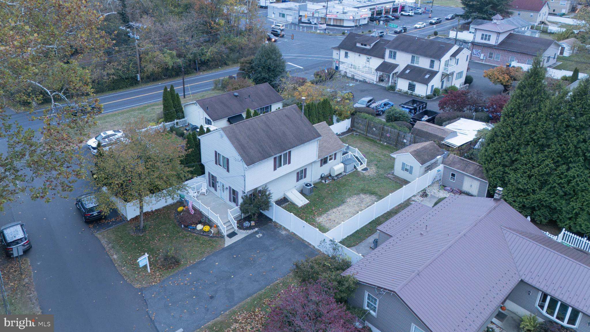 NEWPORTVILLE TERR - Residential