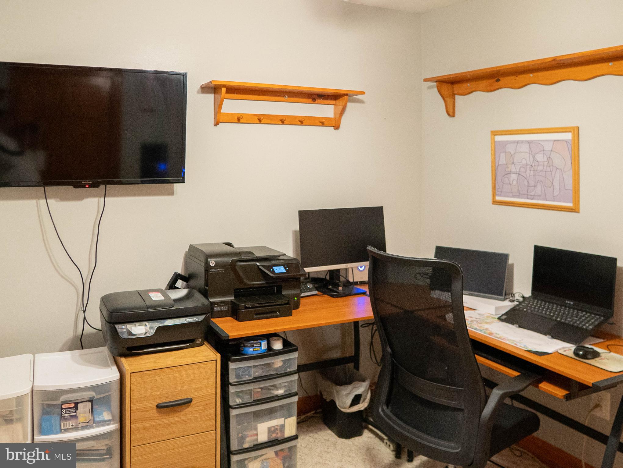 NEWPORTVILLE TERR - Residential