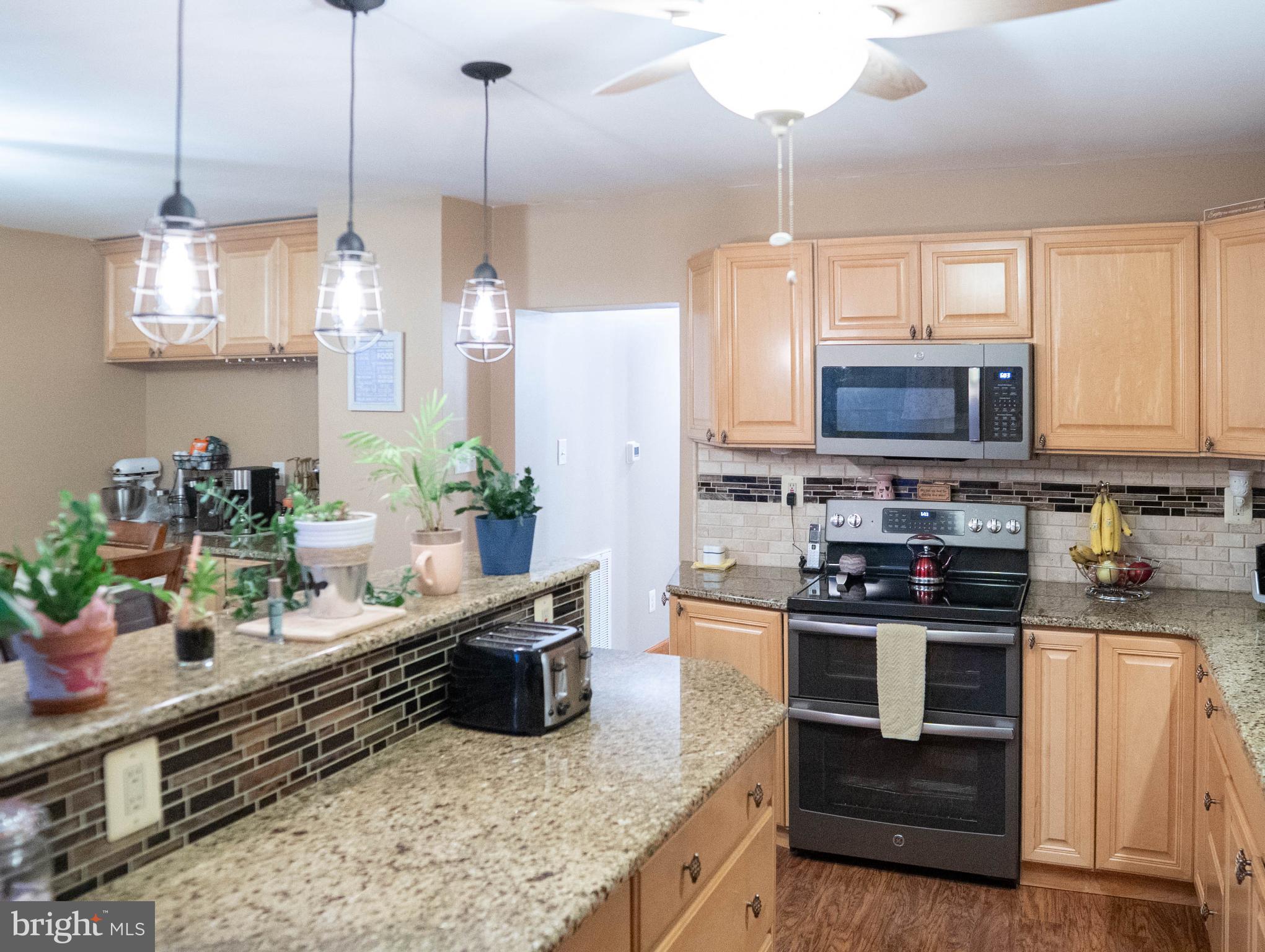 NEWPORTVILLE TERR - Residential