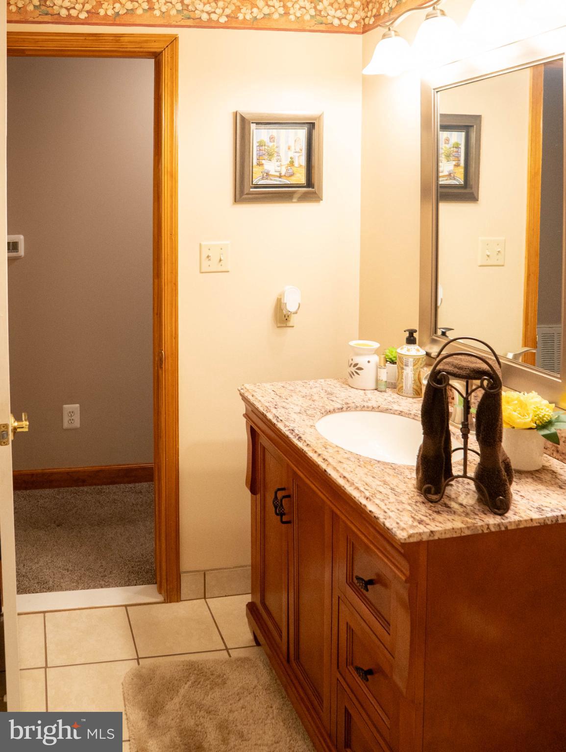 NEWPORTVILLE TERR - Residential