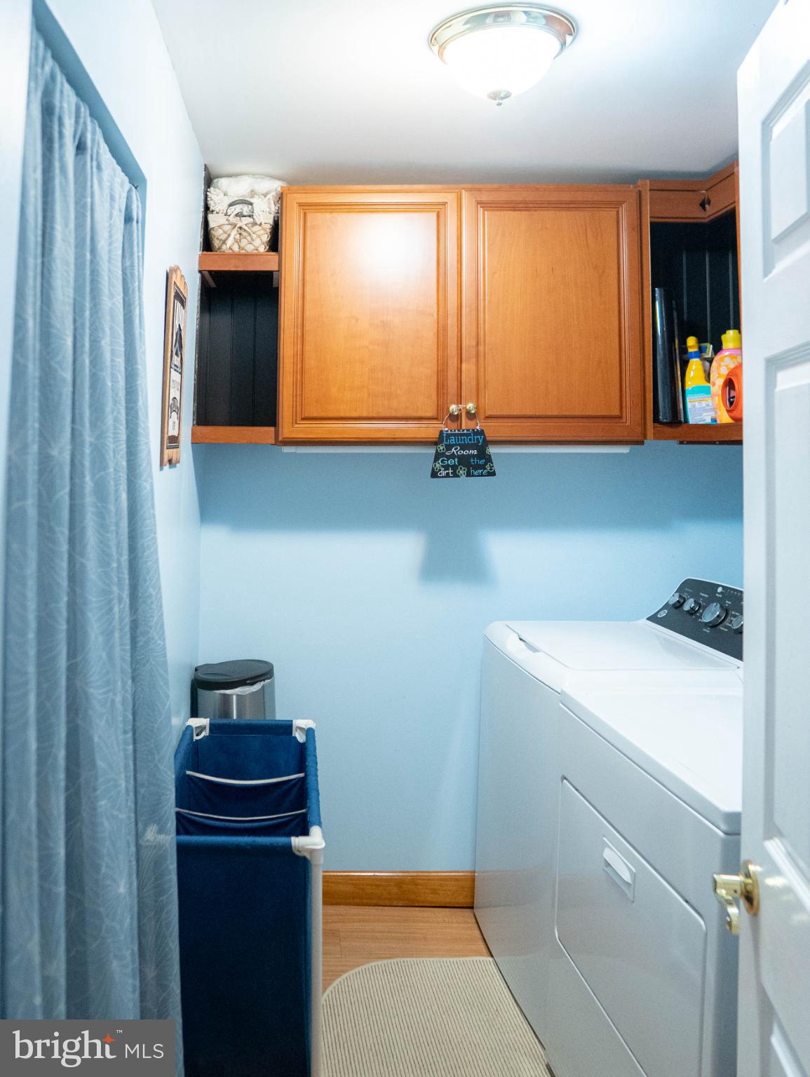 NEWPORTVILLE TERR - Residential