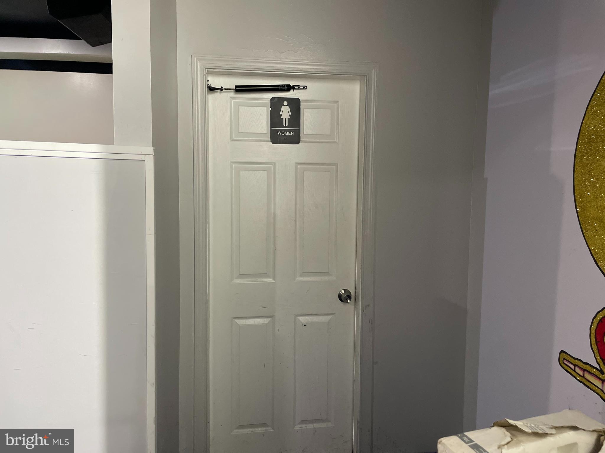 FELTONVILLE - Commercial Sale