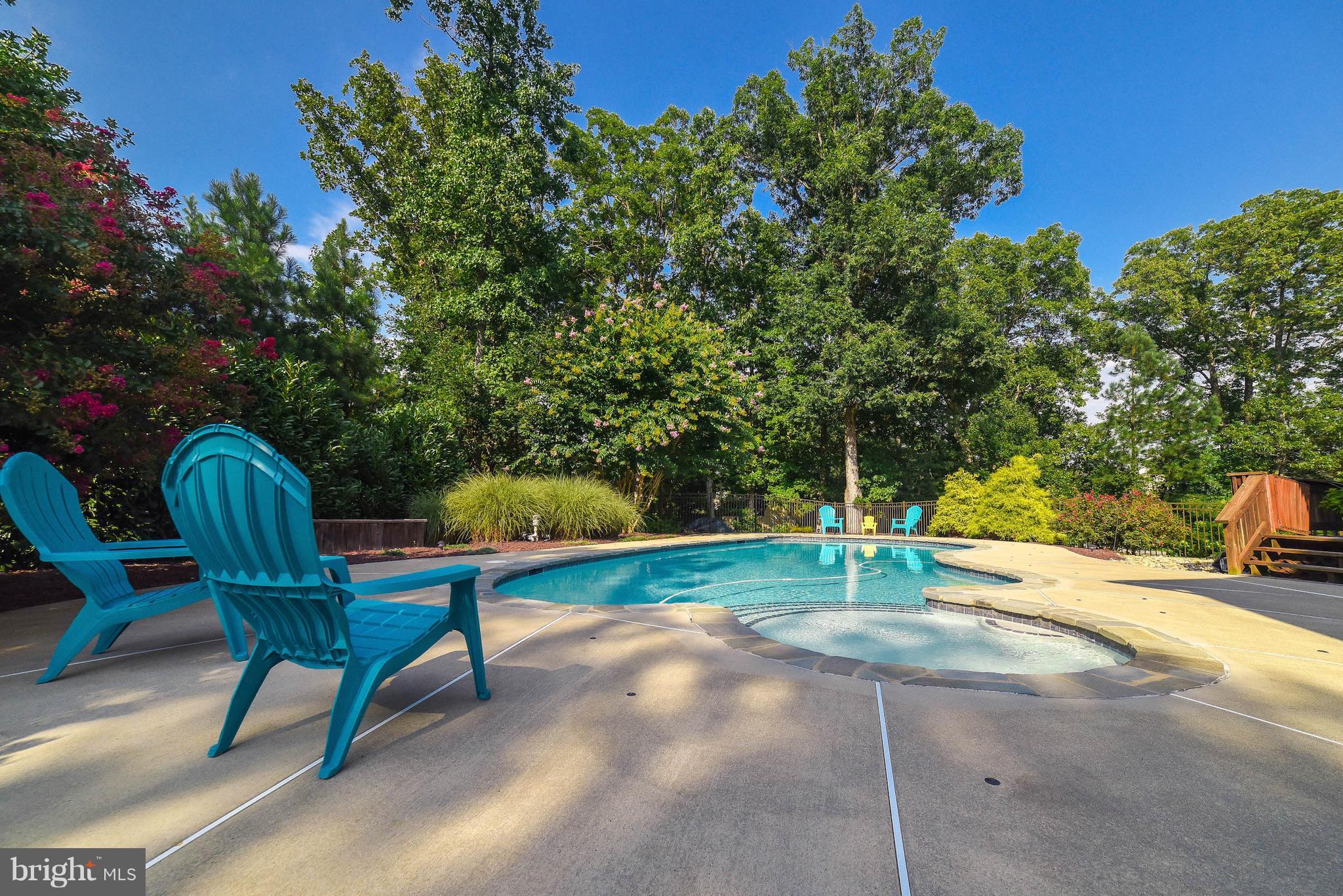 KINGSTON - Residential