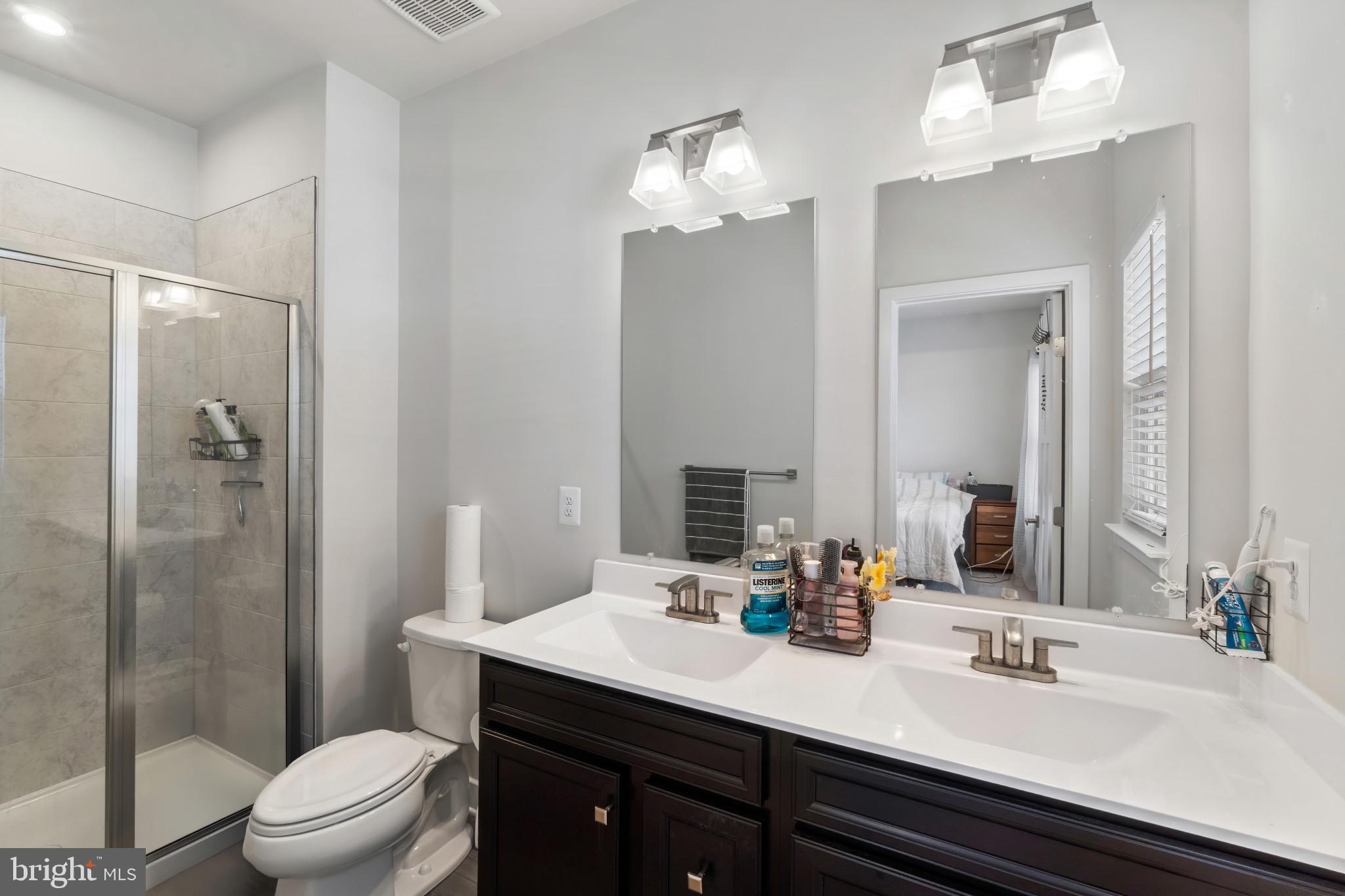 THE HIGHLANDS - Residential