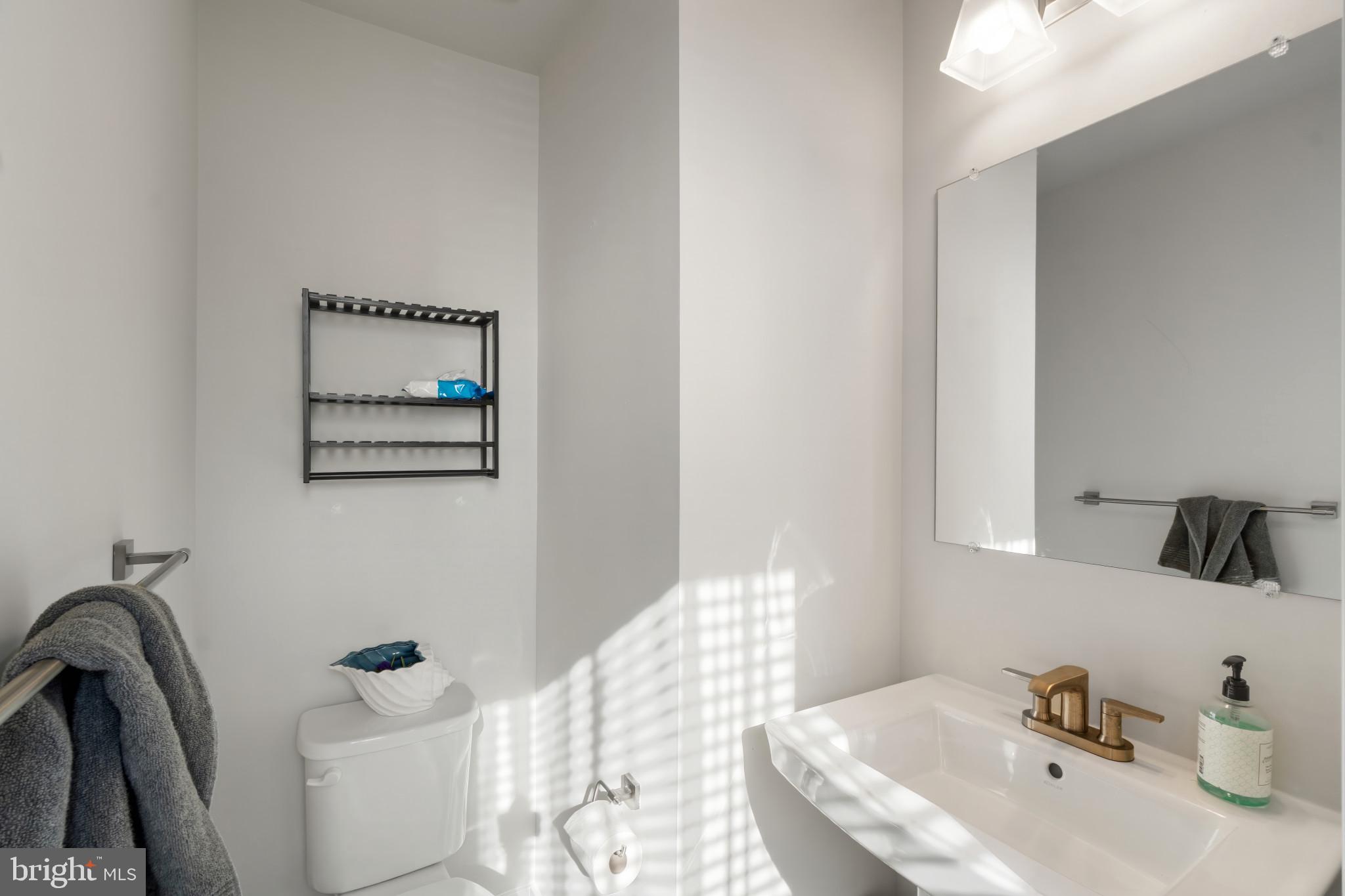 THE HIGHLANDS - Residential