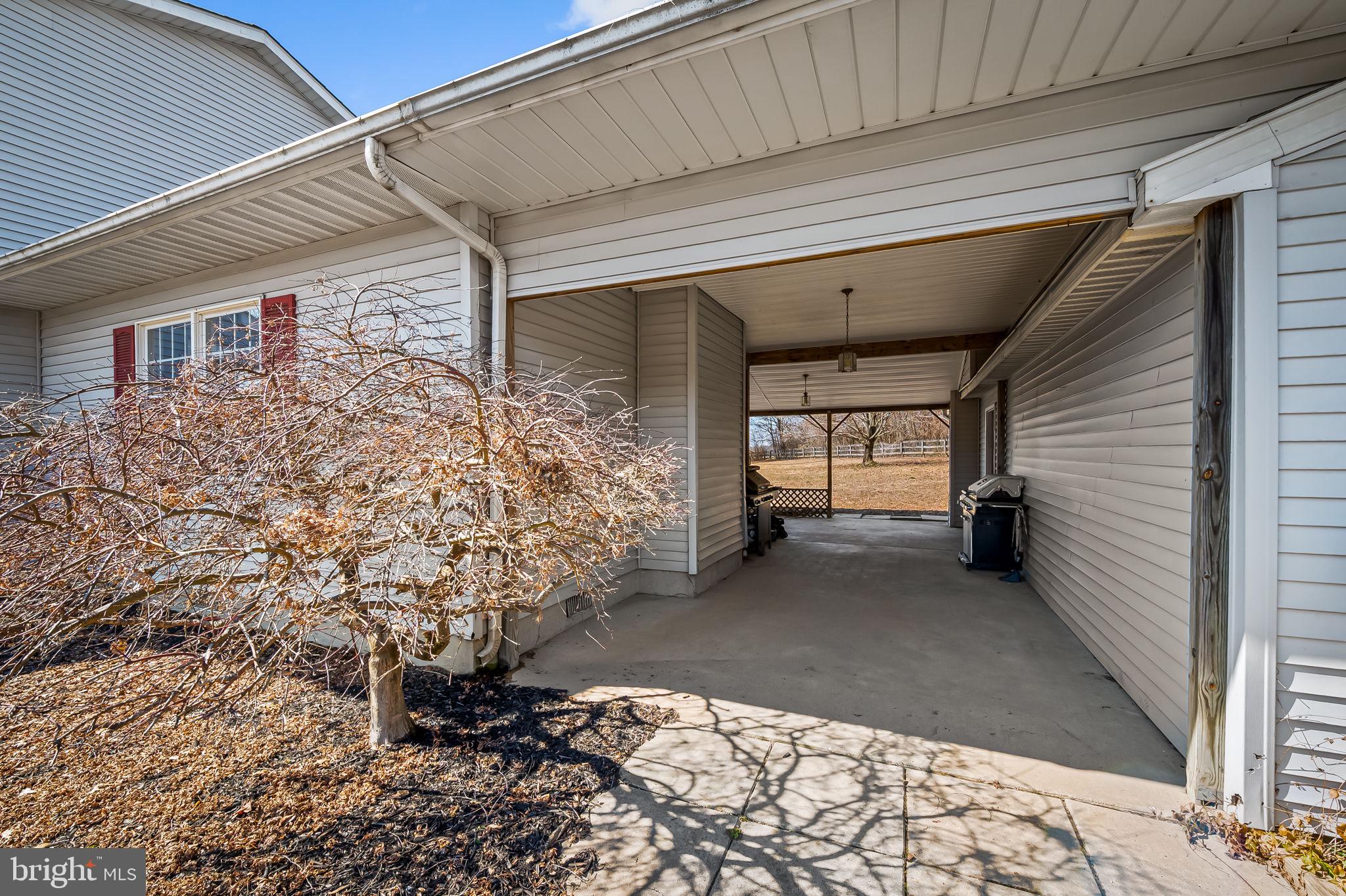 FREELAND - Residential