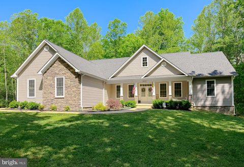 24815 HILL FARM LANE CHAPTICO MD 20621