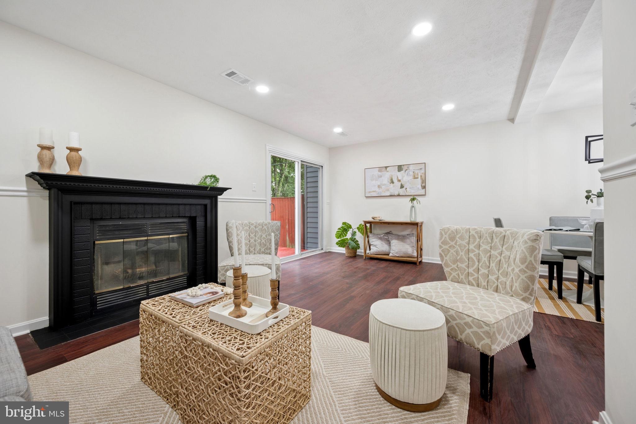 440 SILVER COURT