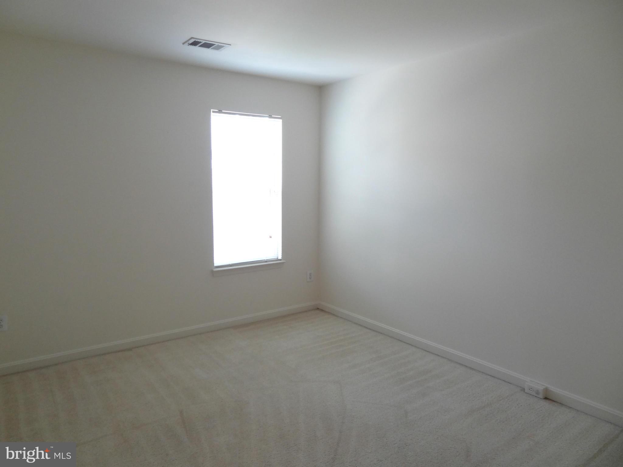 WINDSOR MEWS - Residential Lease