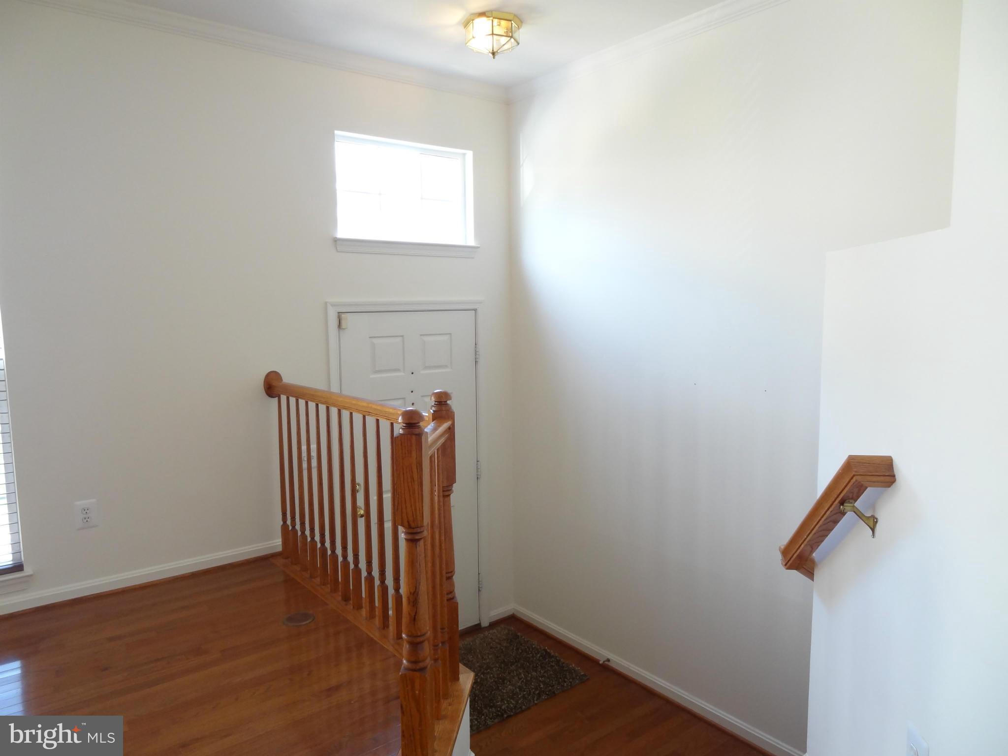 WINDSOR MEWS - Residential Lease