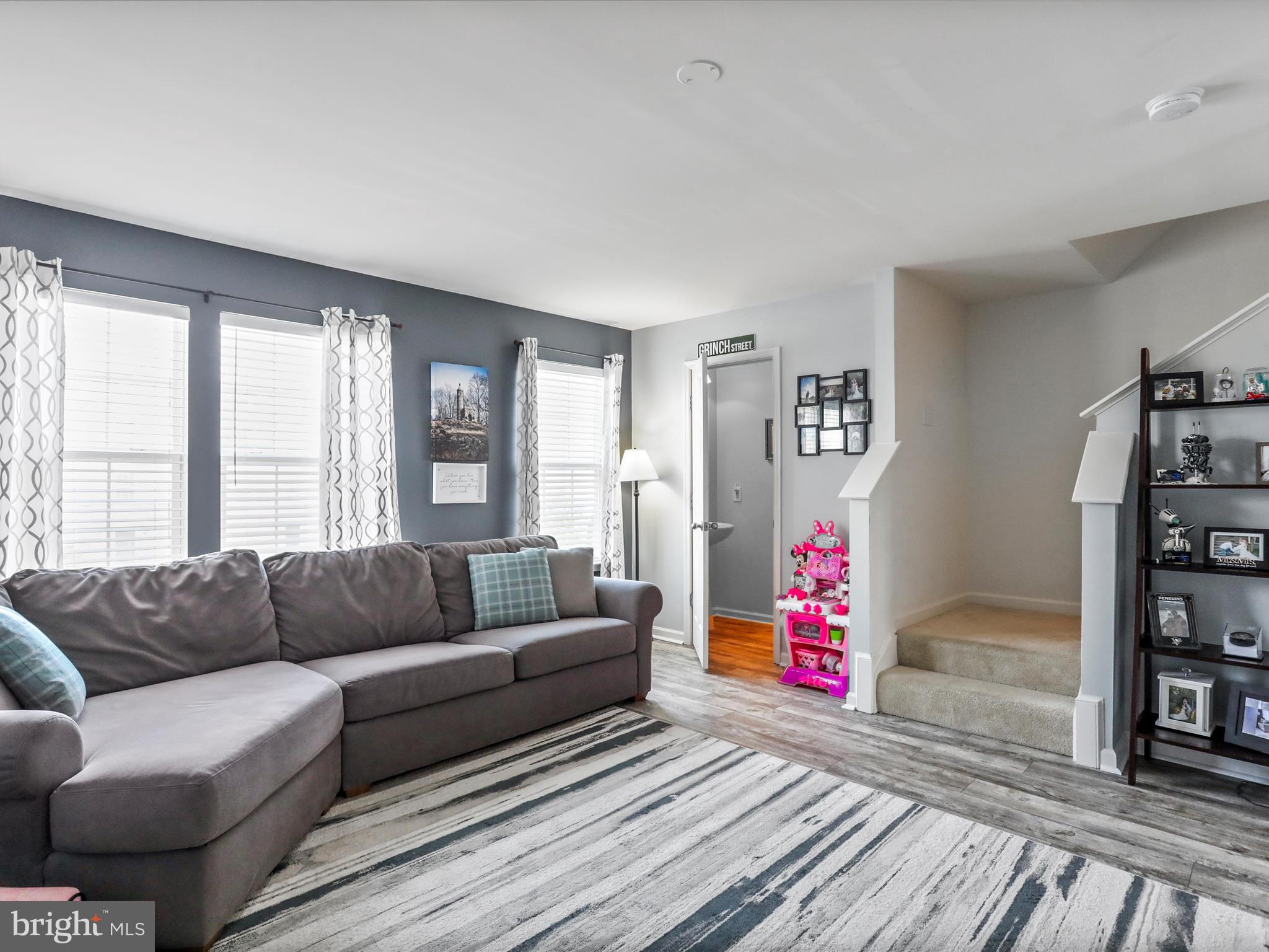 RIVERSIDE VILLAGES - Residential