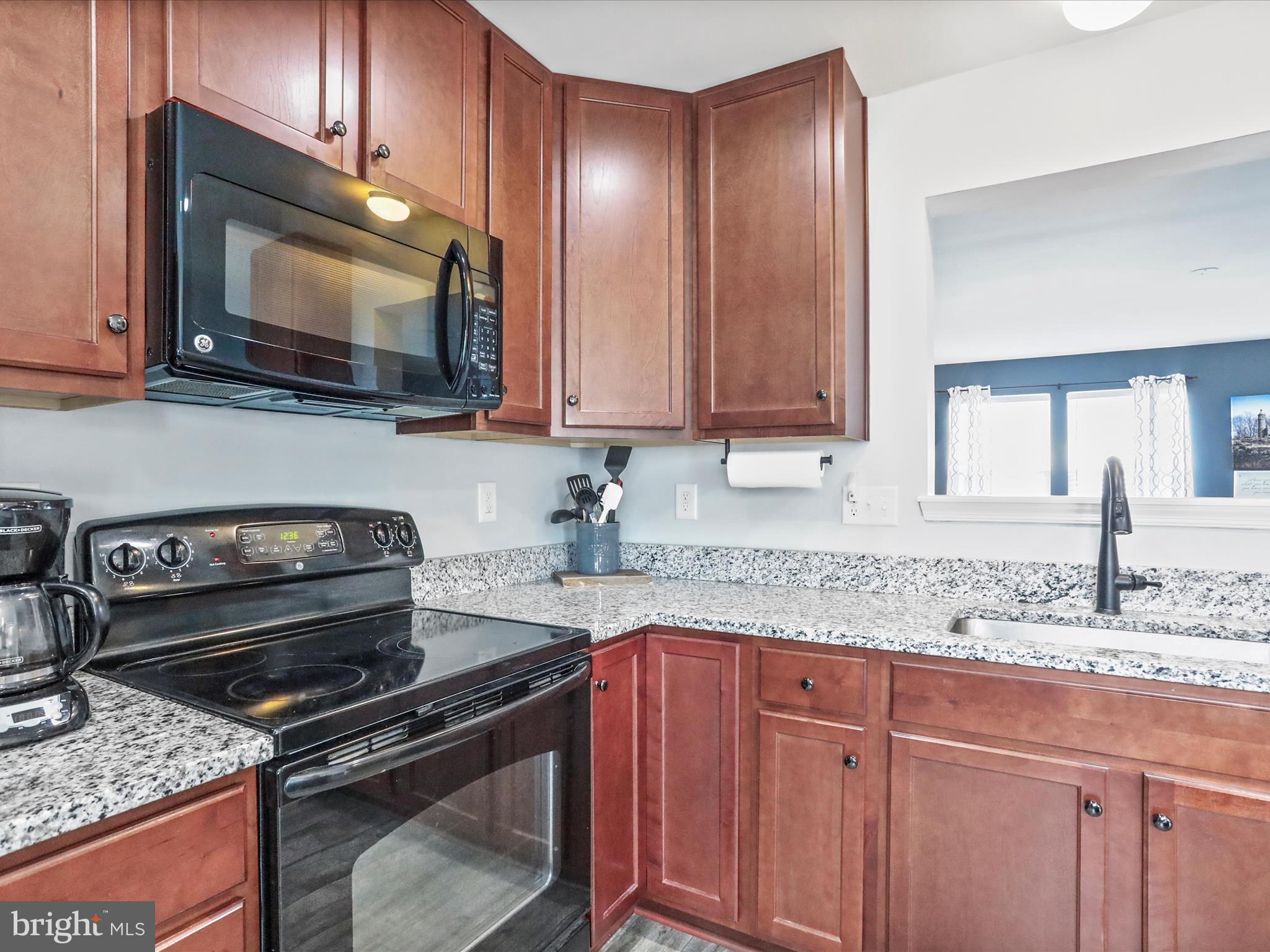 RIVERSIDE VILLAGES - Residential