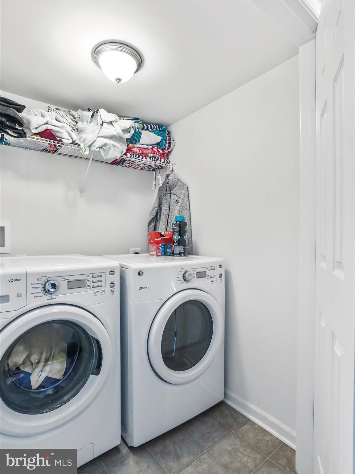 RIVERSIDE VILLAGES - Residential