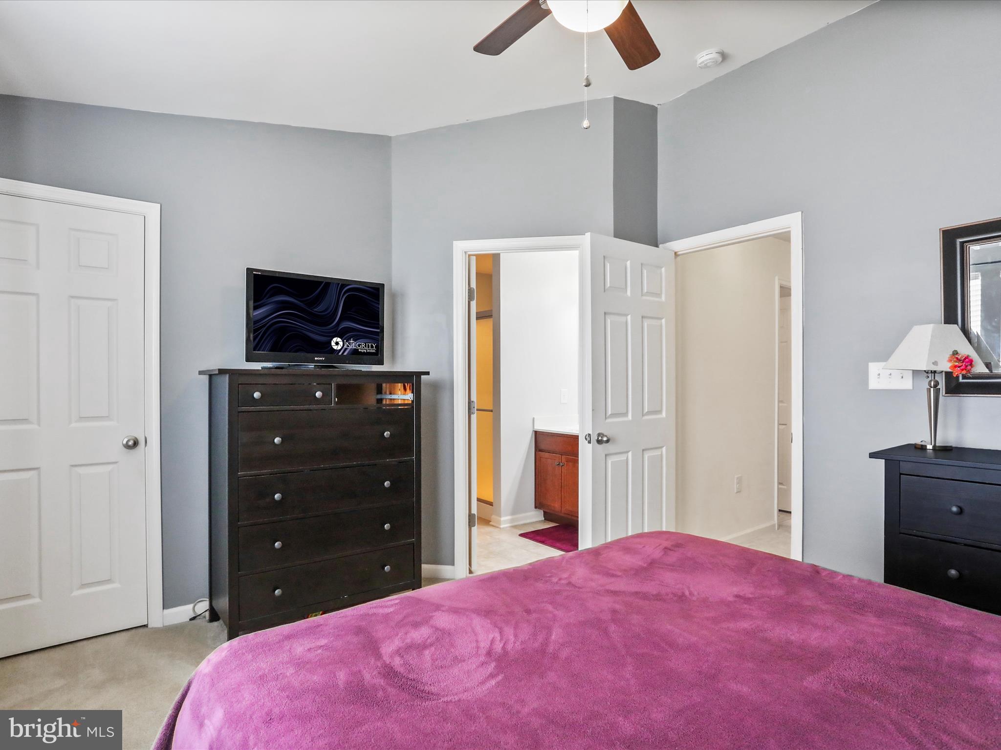 RIVERSIDE VILLAGES - Residential