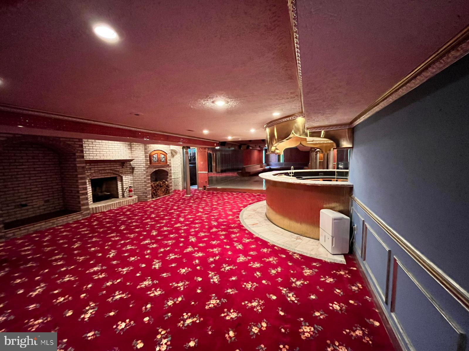 DEVEREUX STATION - Residential Lease