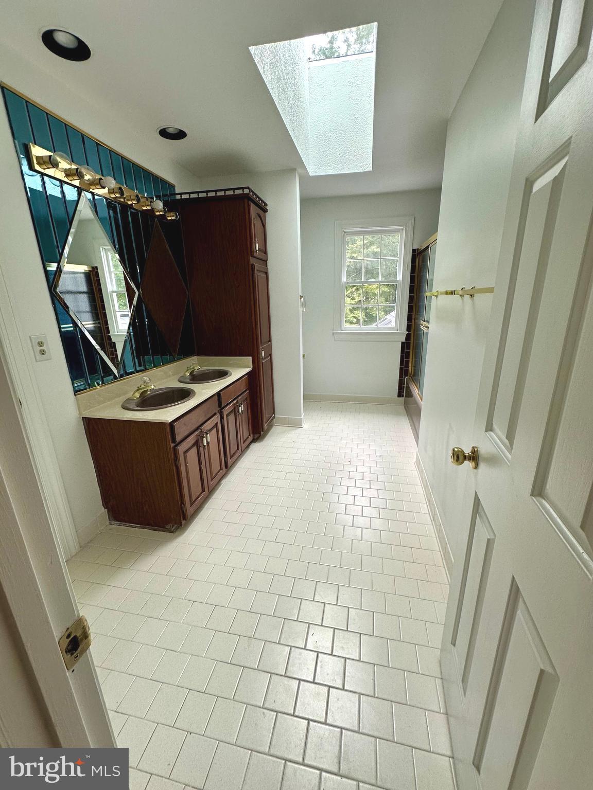 DEVEREUX STATION - Residential Lease