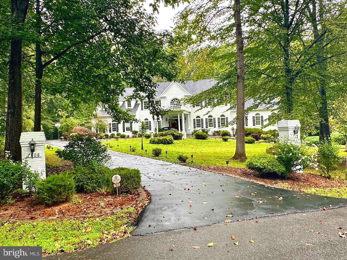 7808 HILL HOUSE COURT