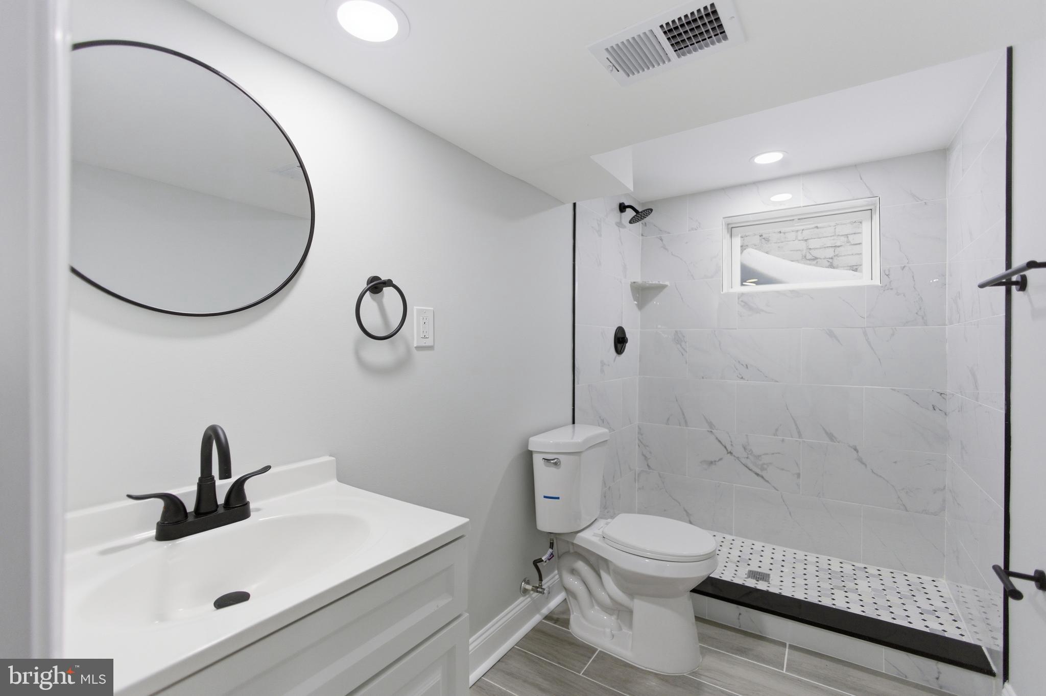 CORAL HILLS - Residential Lease