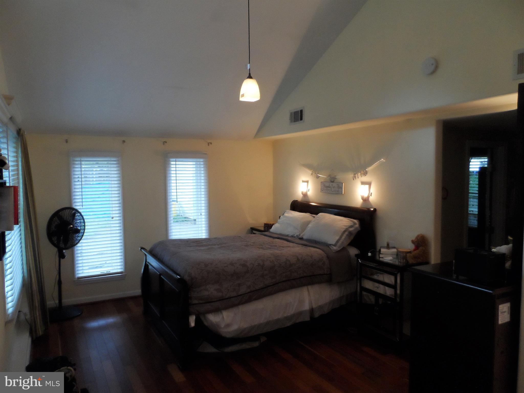 CHELSEA BEACH - Residential