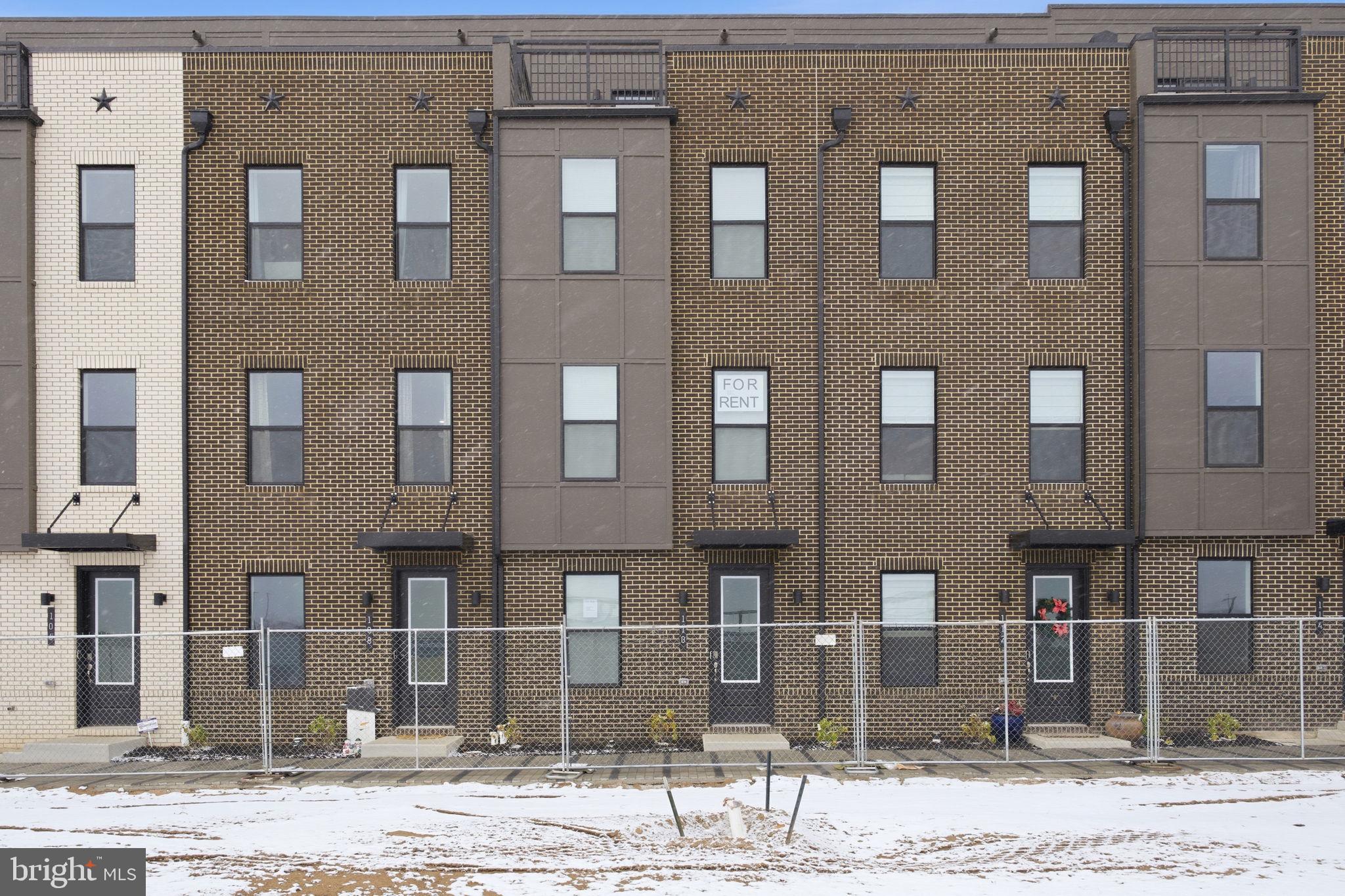 LOCKE LANDING - Residential Lease