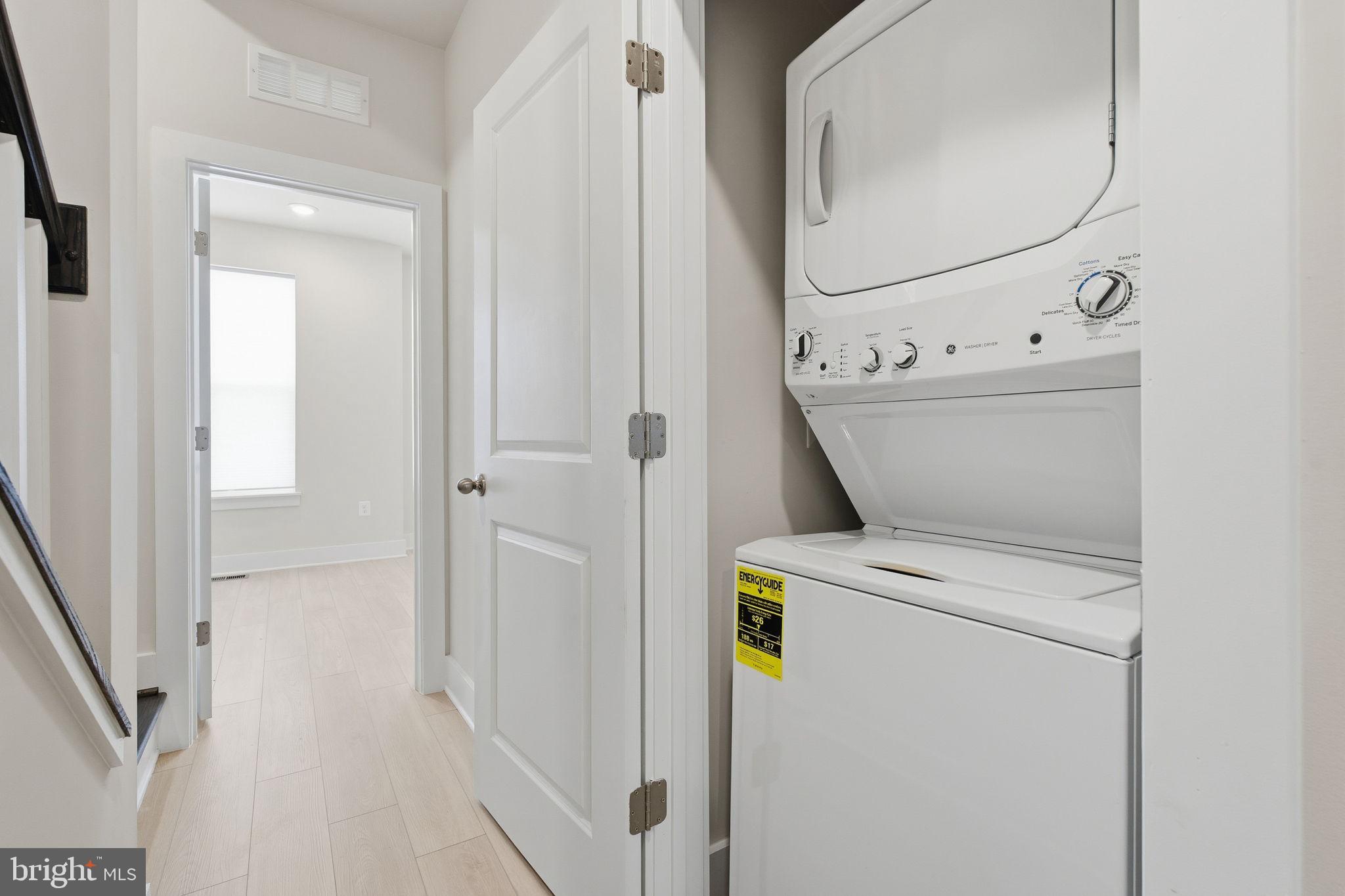 LOCKE LANDING - Residential Lease