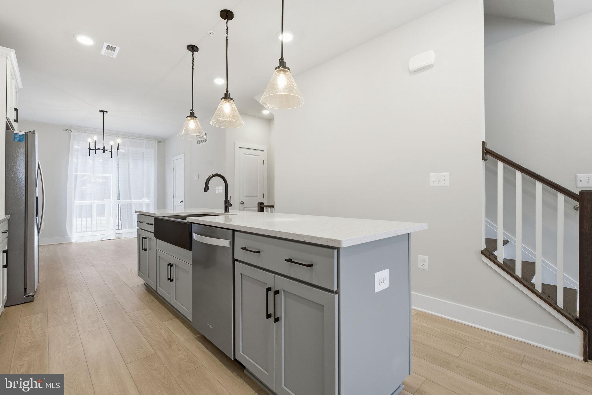 LOCKE LANDING - Residential Lease