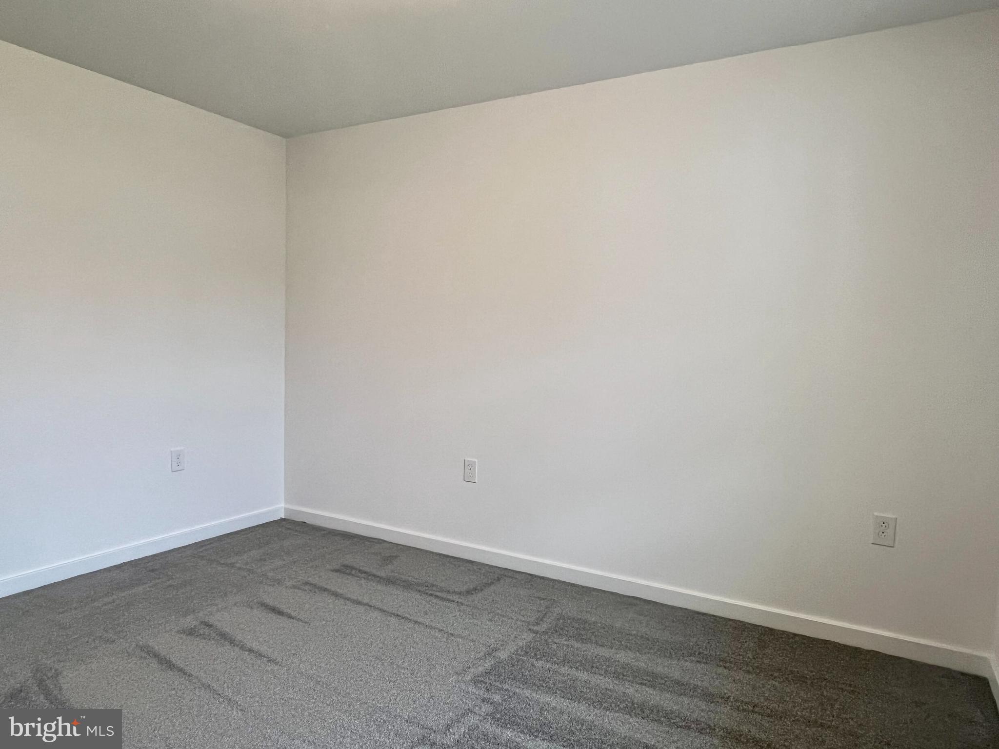 CARDINAL POINTE - Residential