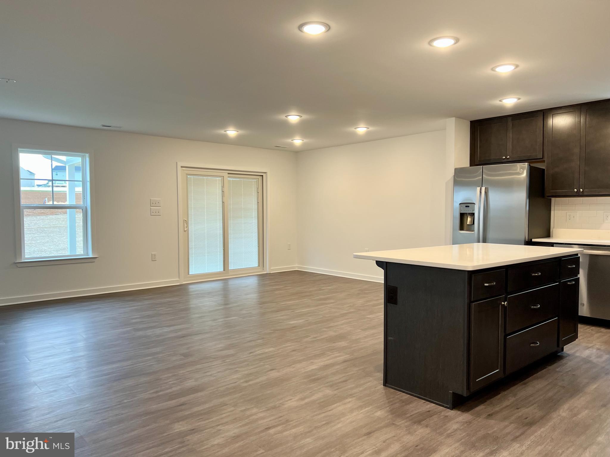 CARDINAL POINTE - Residential