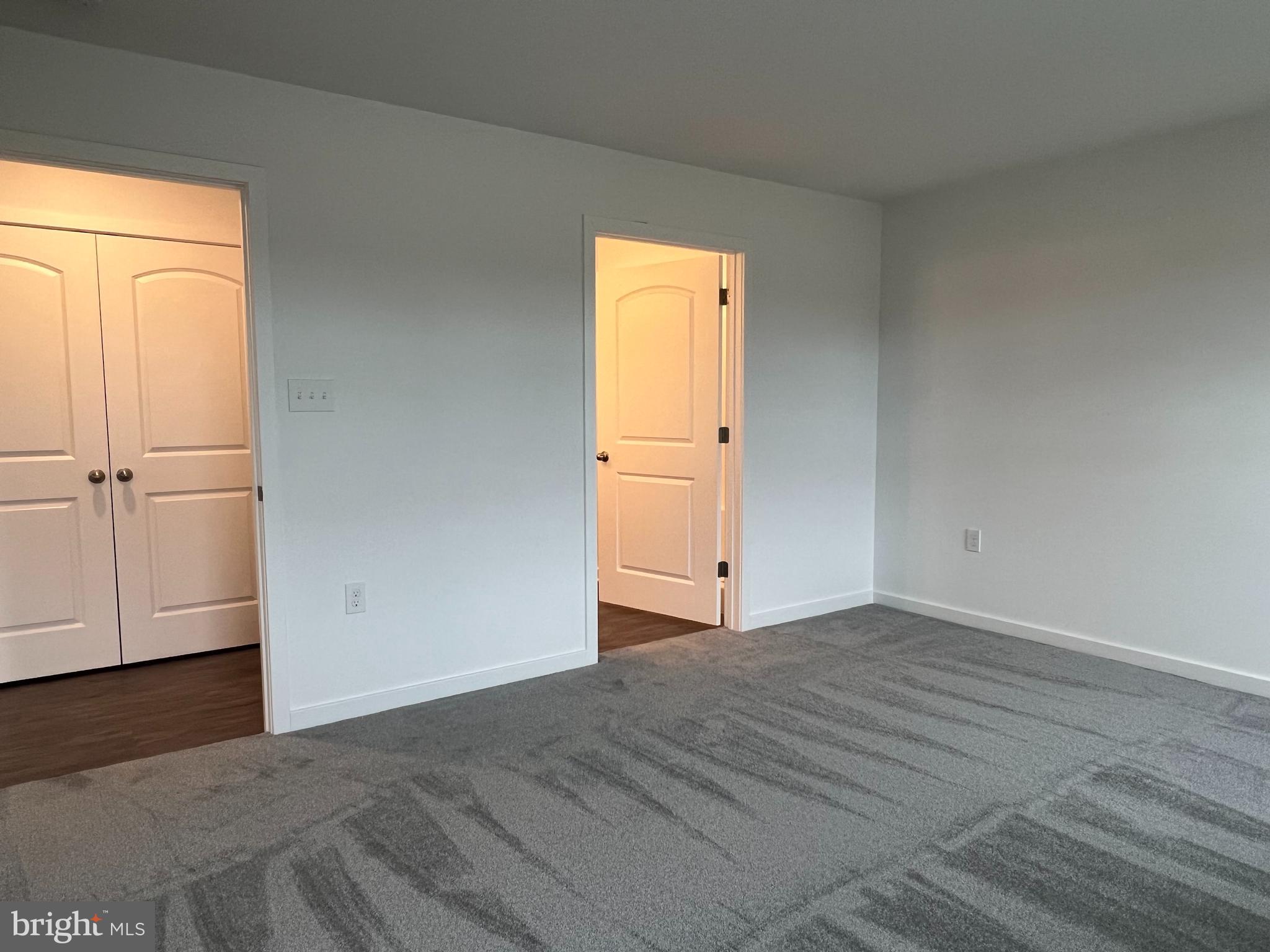 CARDINAL POINTE - Residential