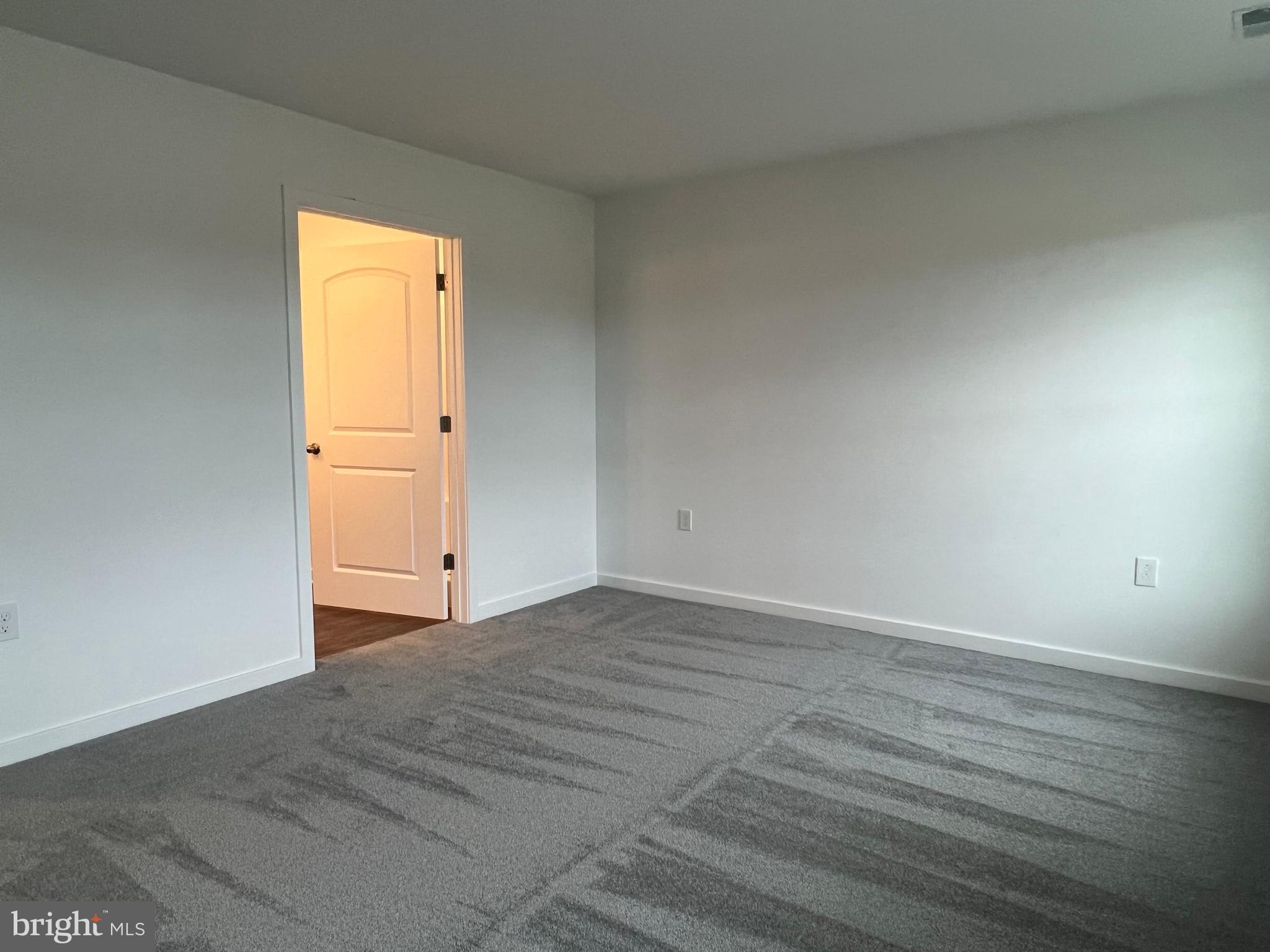 CARDINAL POINTE - Residential