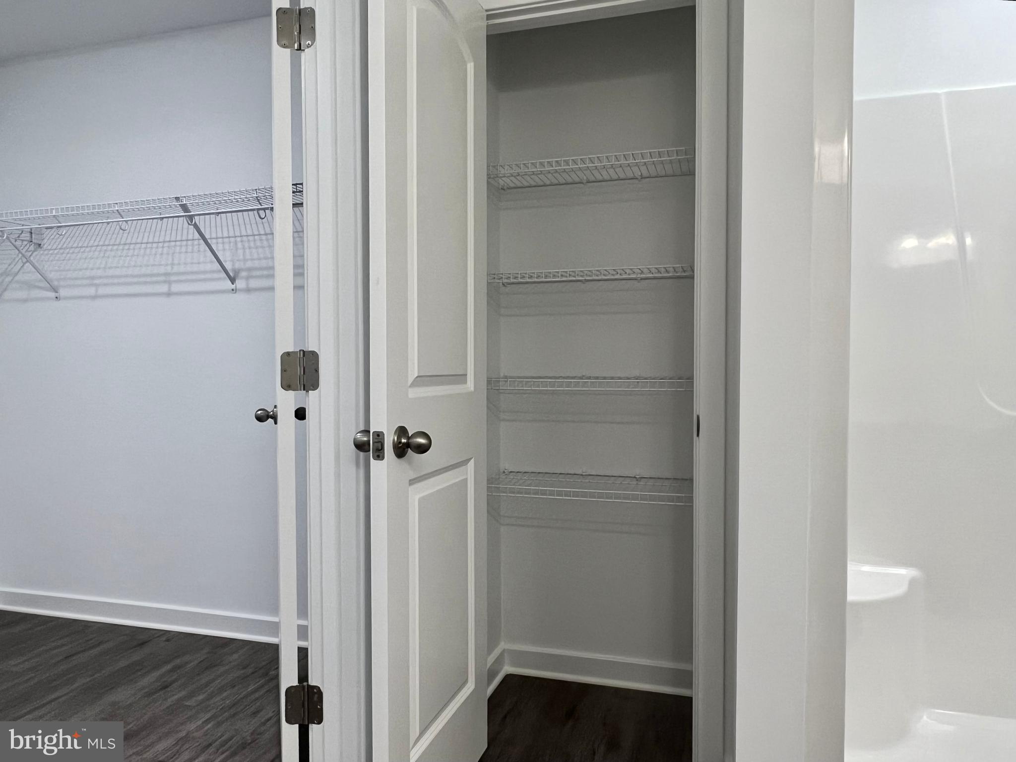 CARDINAL POINTE - Residential