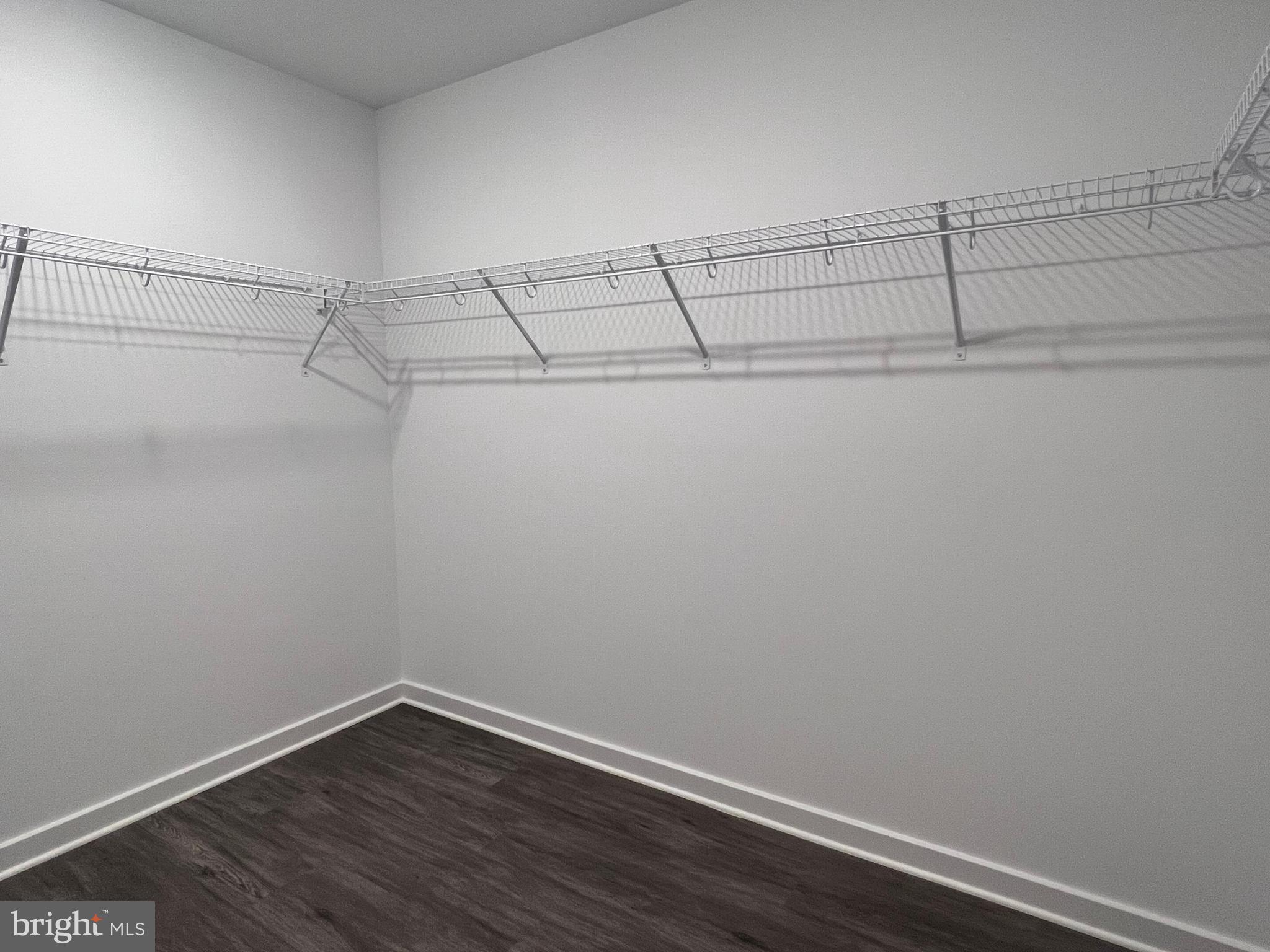 CARDINAL POINTE - Residential