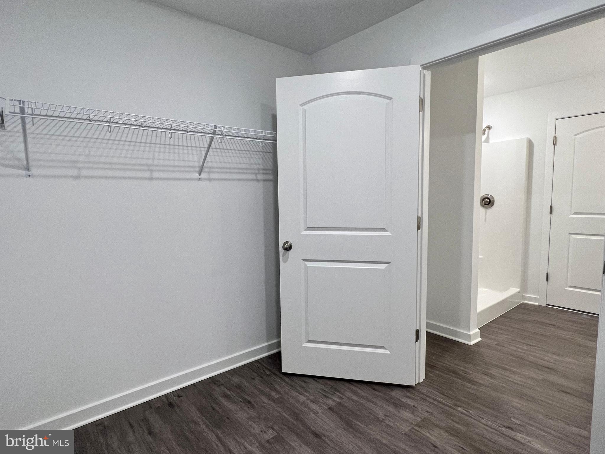 CARDINAL POINTE - Residential