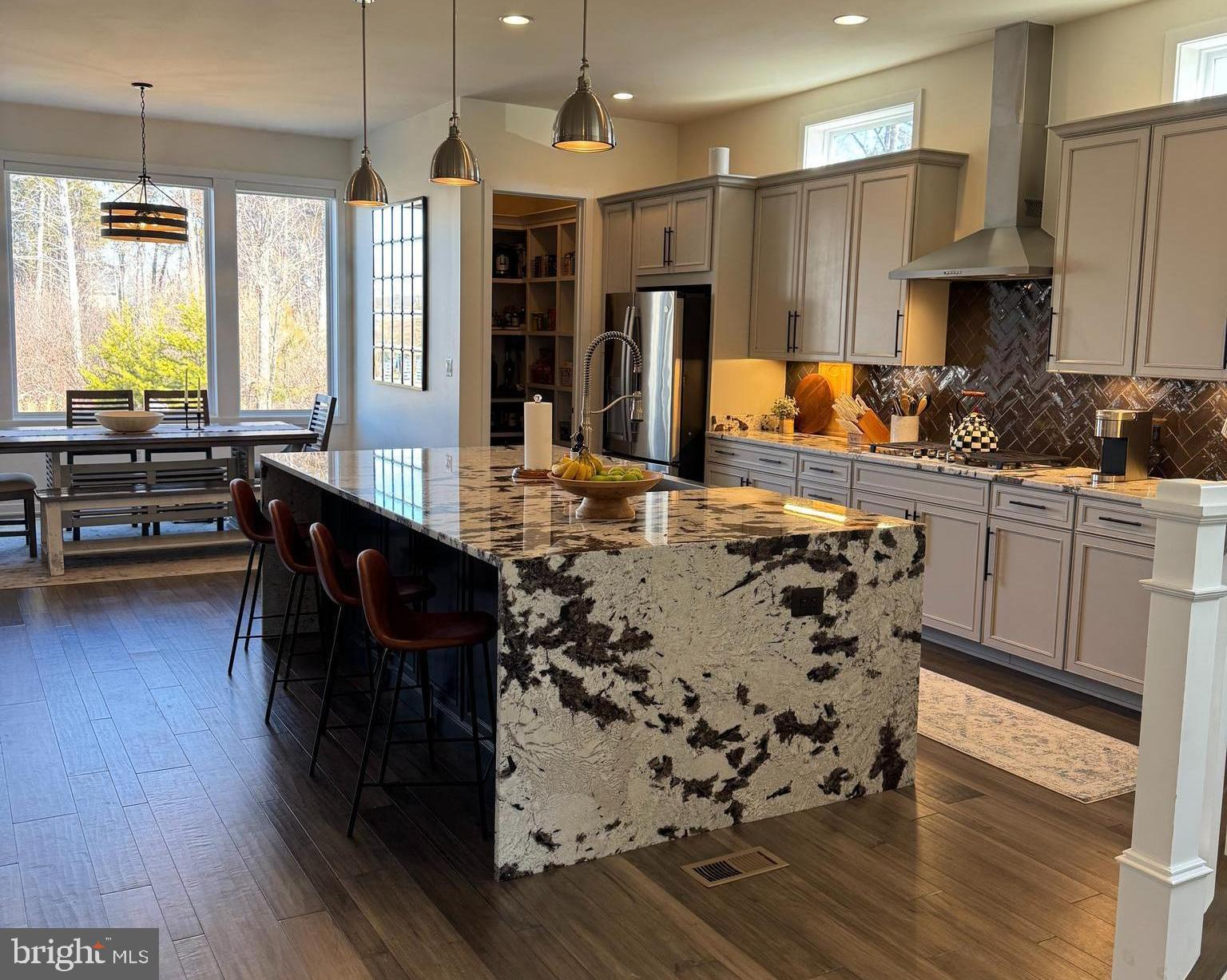 LENAH MILL - Residential