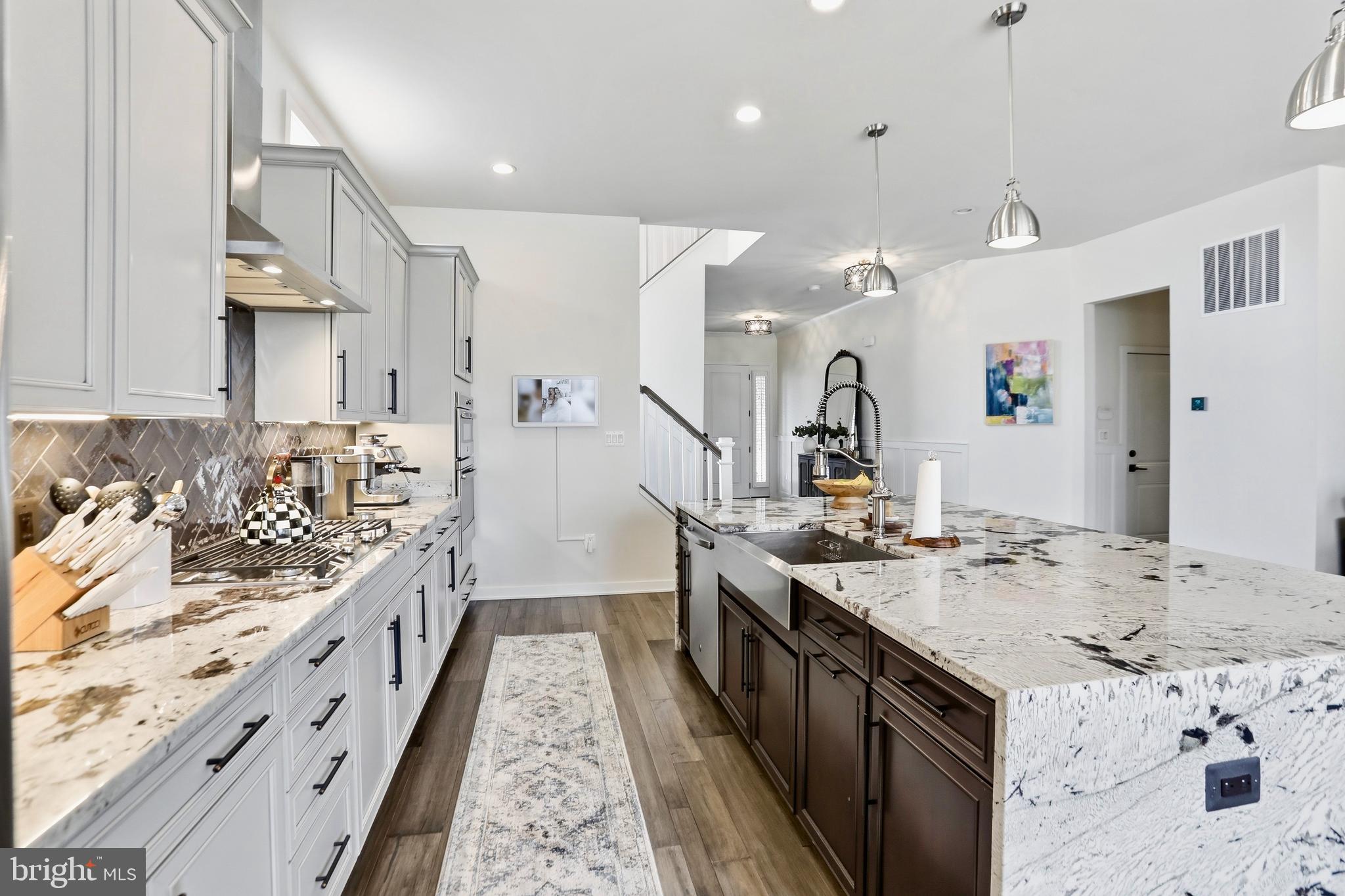 LENAH MILL - Residential