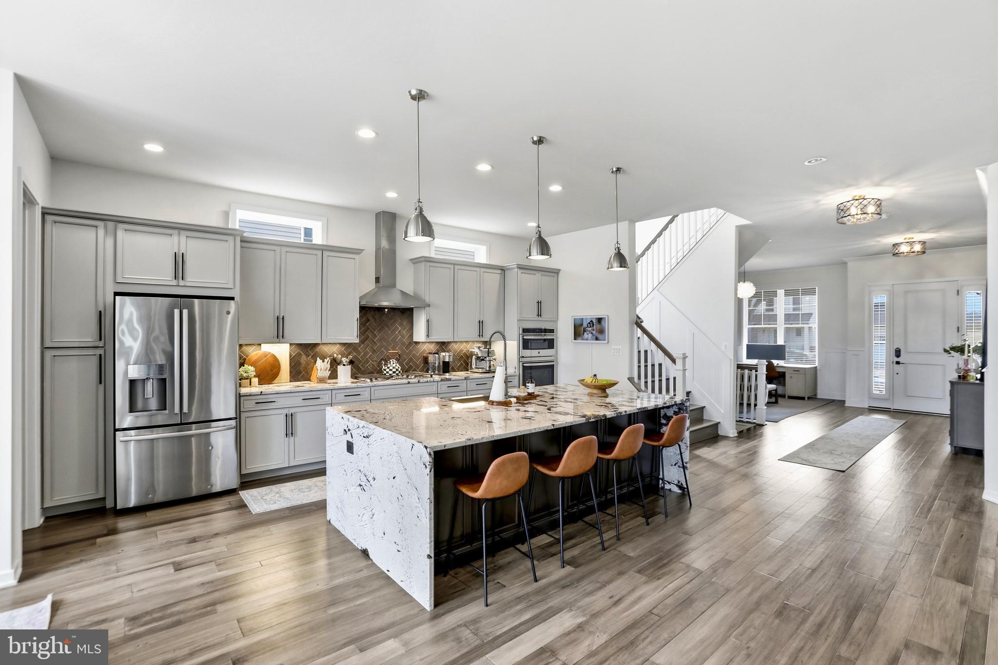 LENAH MILL - Residential