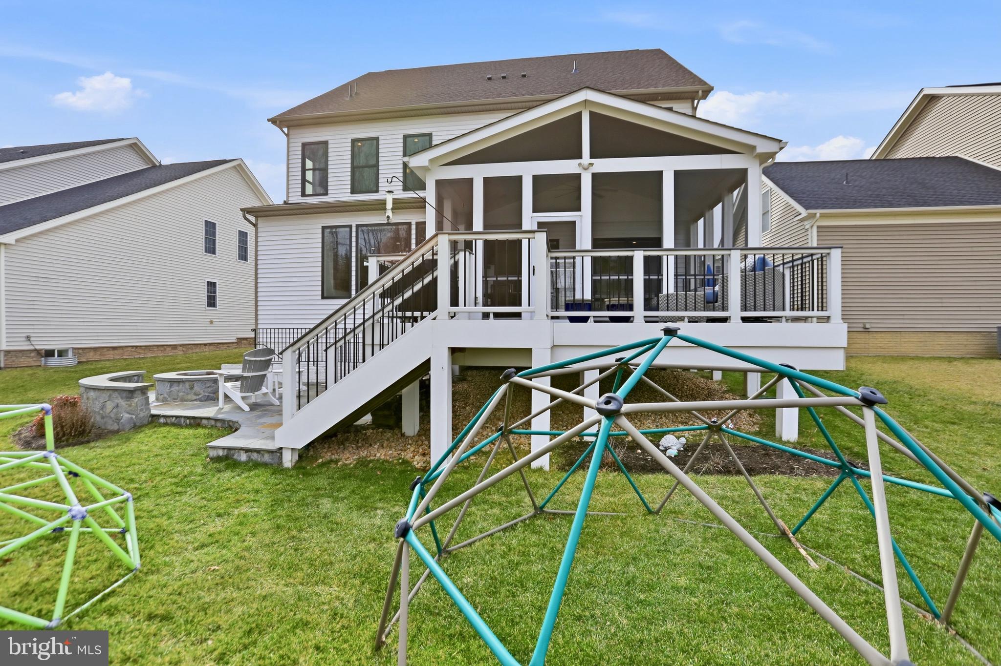 LENAH MILL - Residential