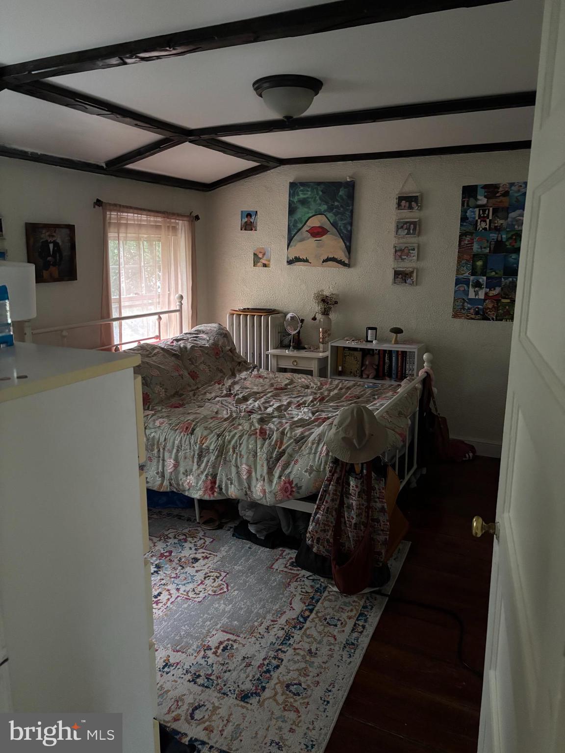 LOGAN SQUARE - Residential