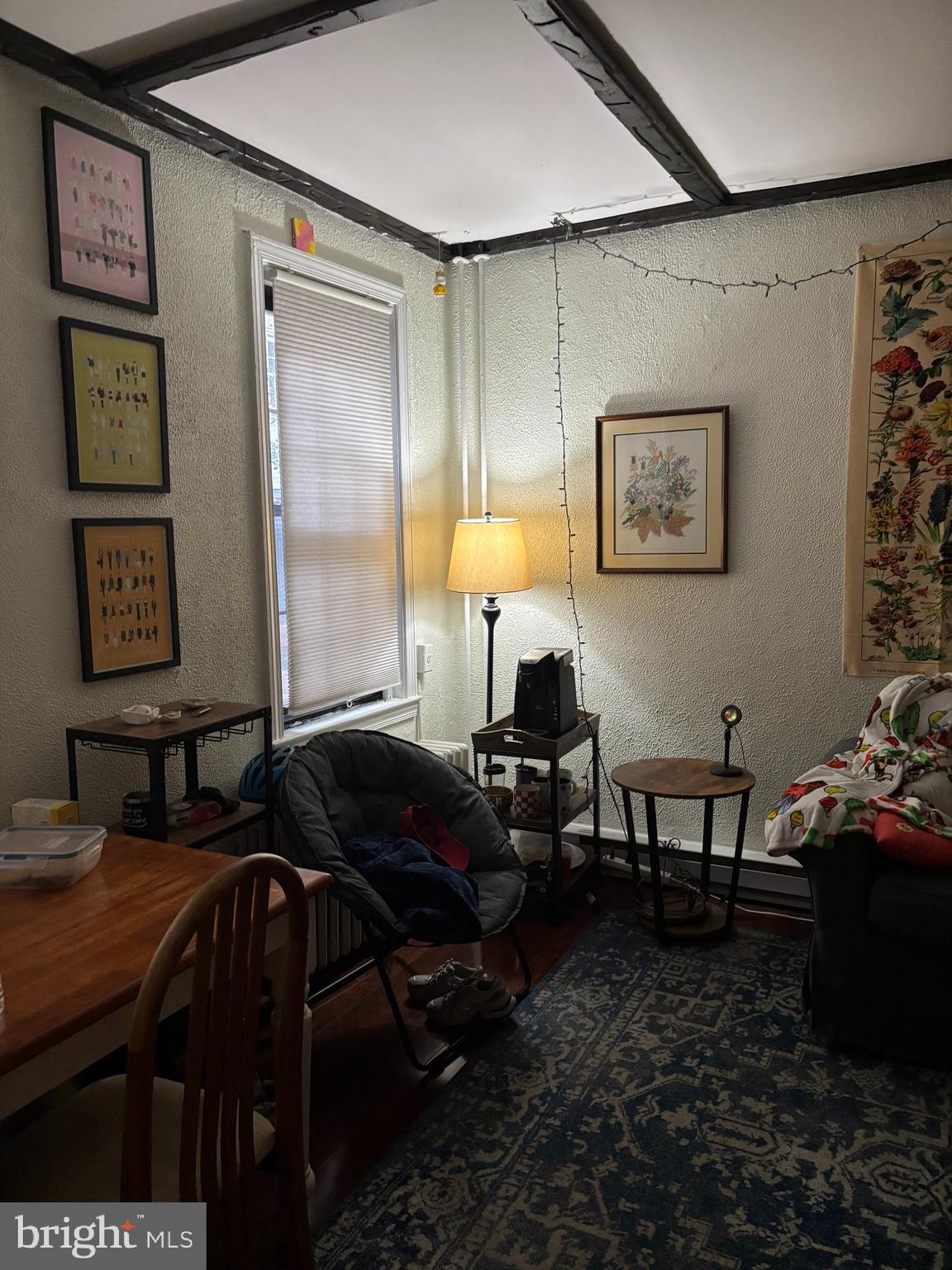 LOGAN SQUARE - Residential