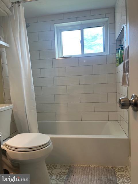 HERITAGE KNOLL - Residential