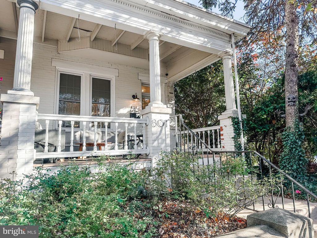 Photo of 801 N Duke Street, LANCASTER, PA 17602 (MLS # PALA2061346)