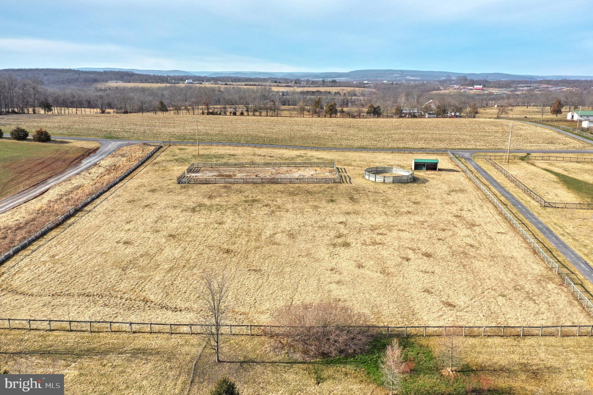 STRABAN TOWNSHIP - Farm