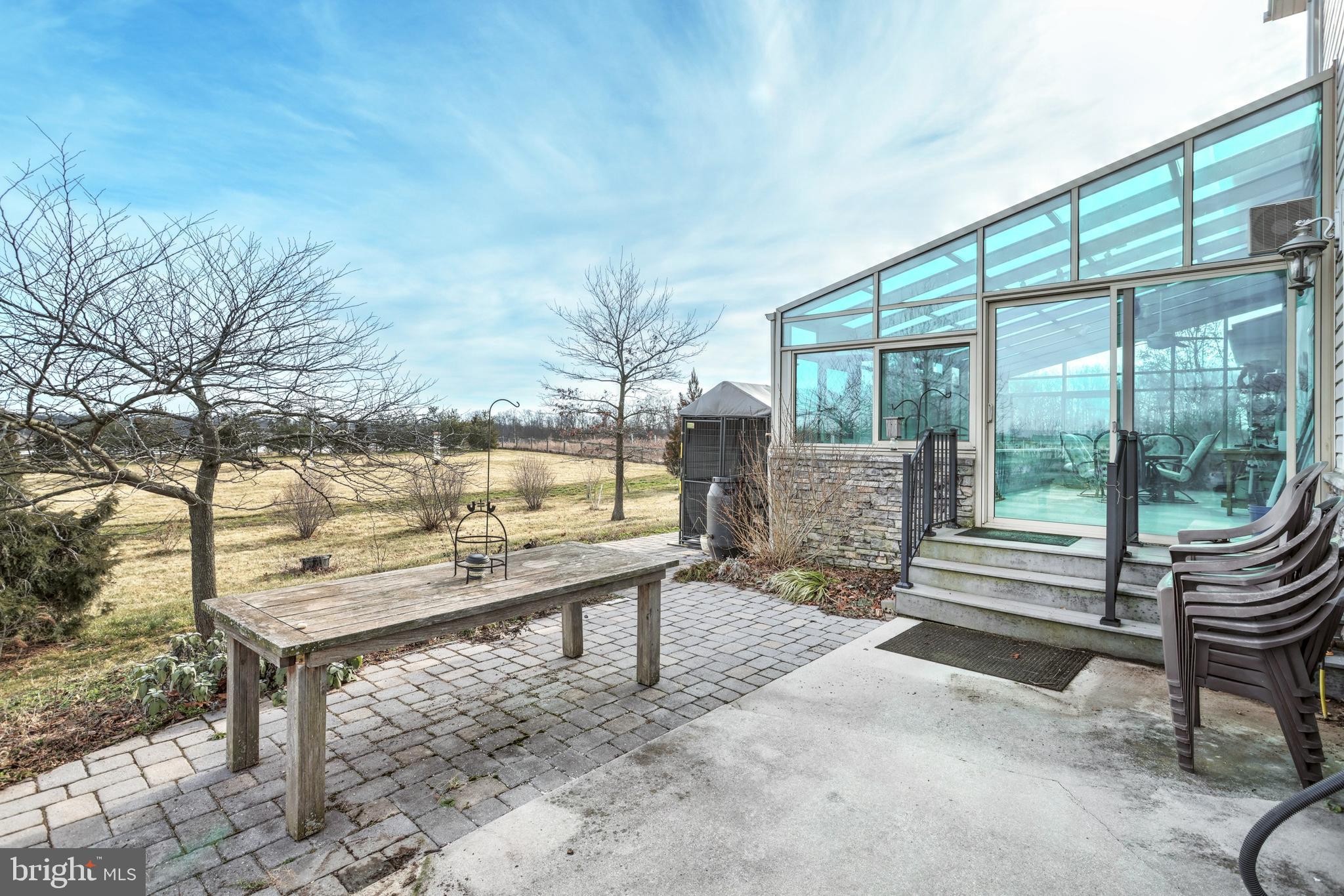 STRABAN TOWNSHIP - Farm