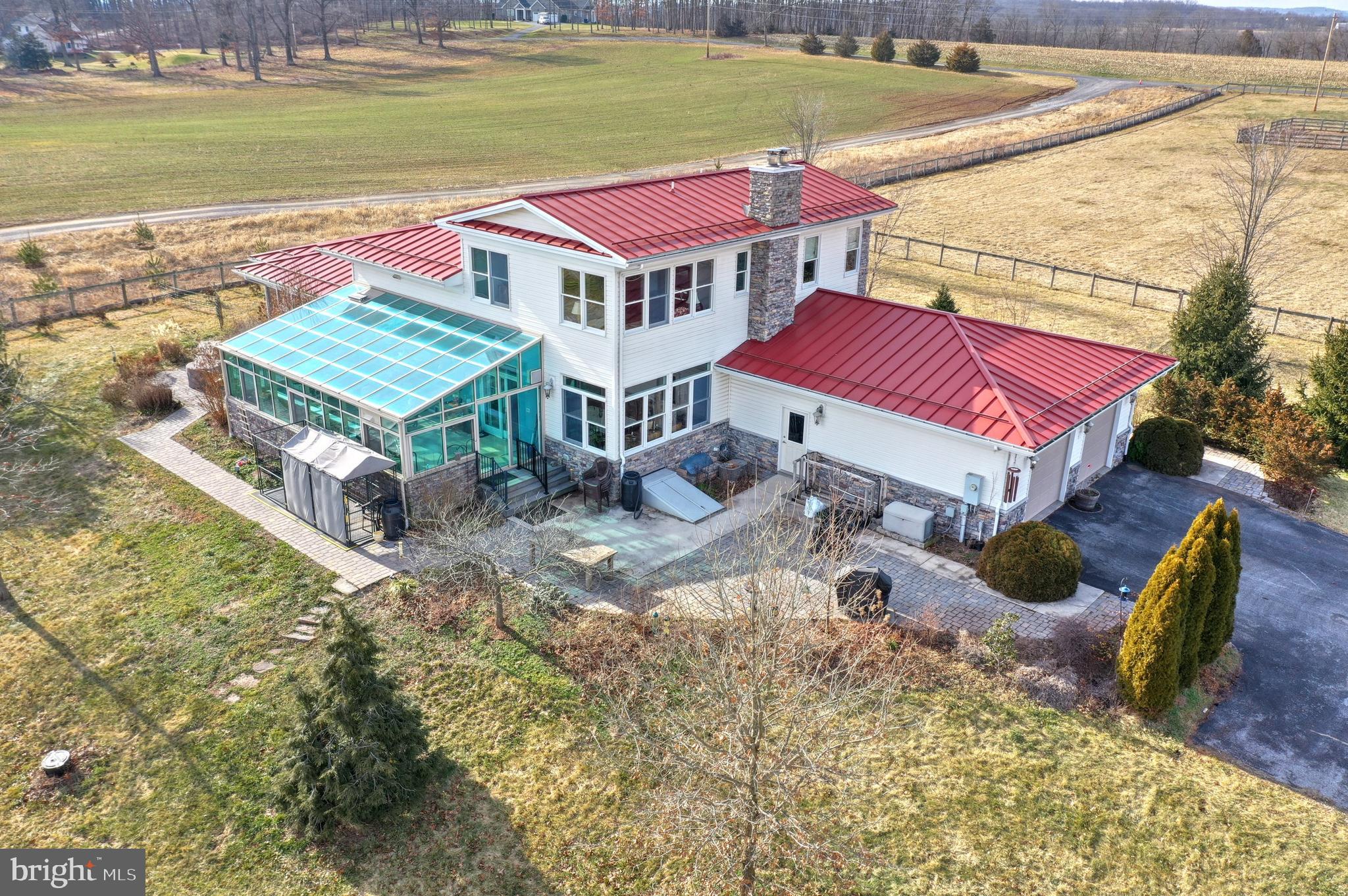 STRABAN TOWNSHIP - Farm