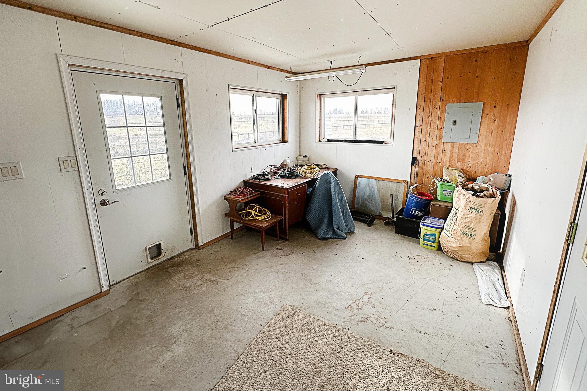 STRABAN TOWNSHIP - Farm