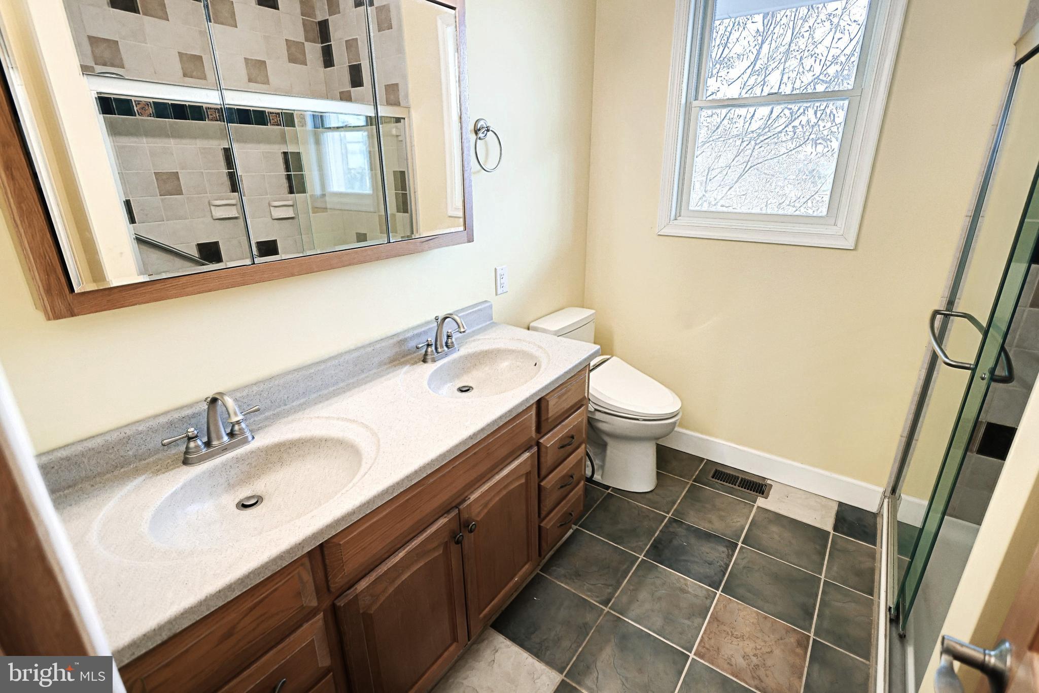 STRABAN TOWNSHIP - Farm