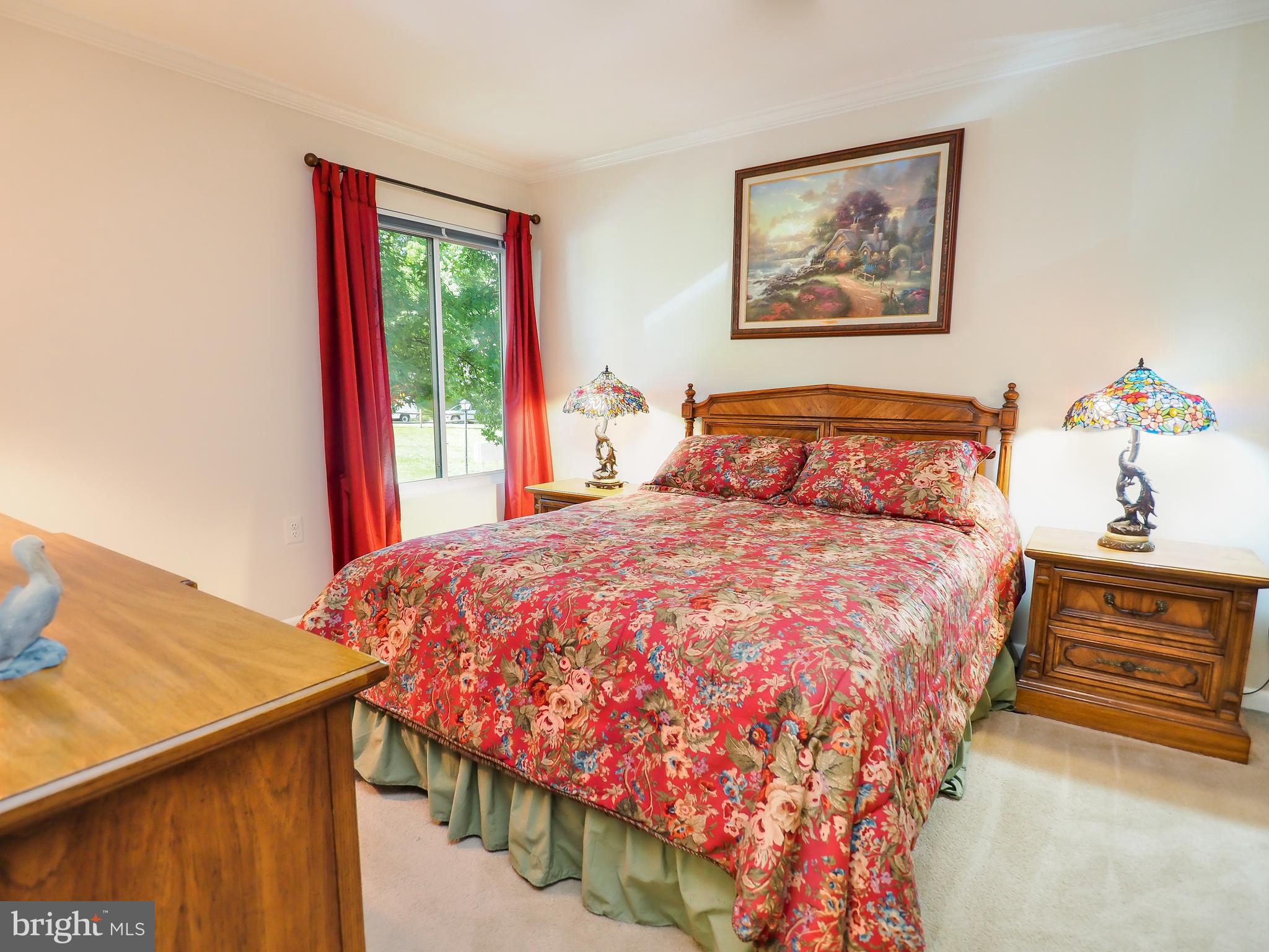 BURKE CENTRE STATION COMMONS - Residential