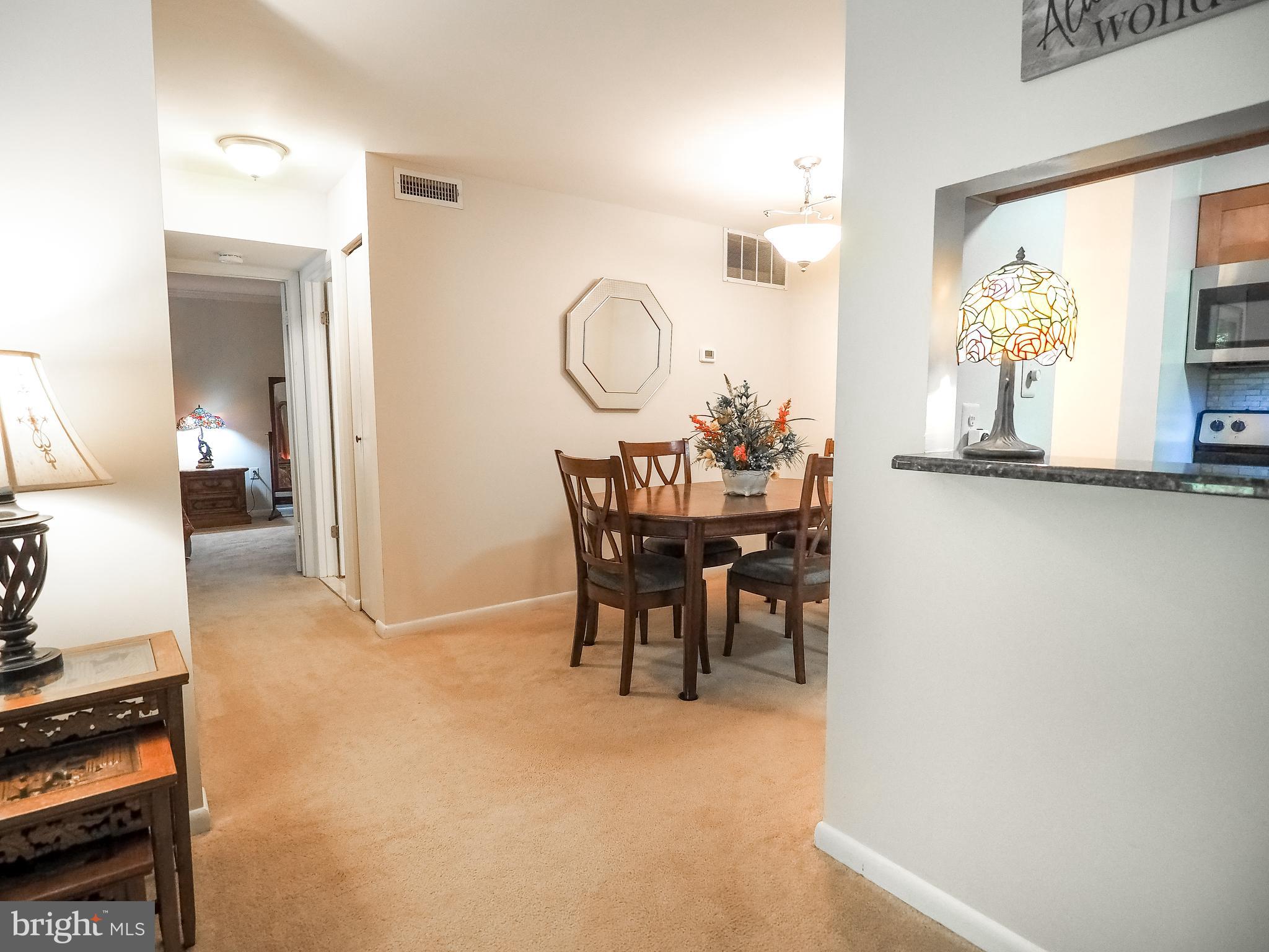 BURKE CENTRE STATION COMMONS - Residential