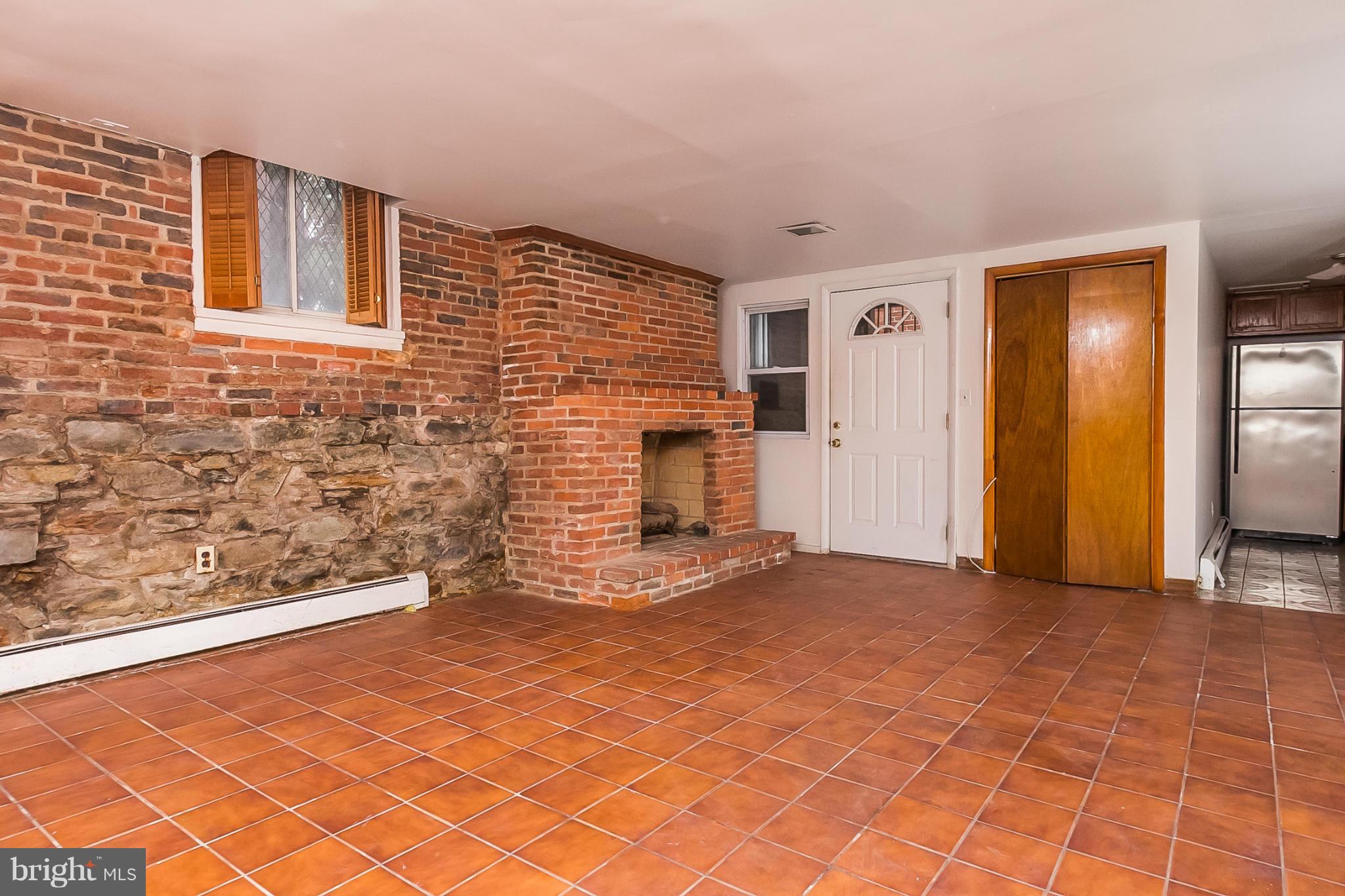 BOLTON HILL HISTORIC DISTRICT - Residential Income